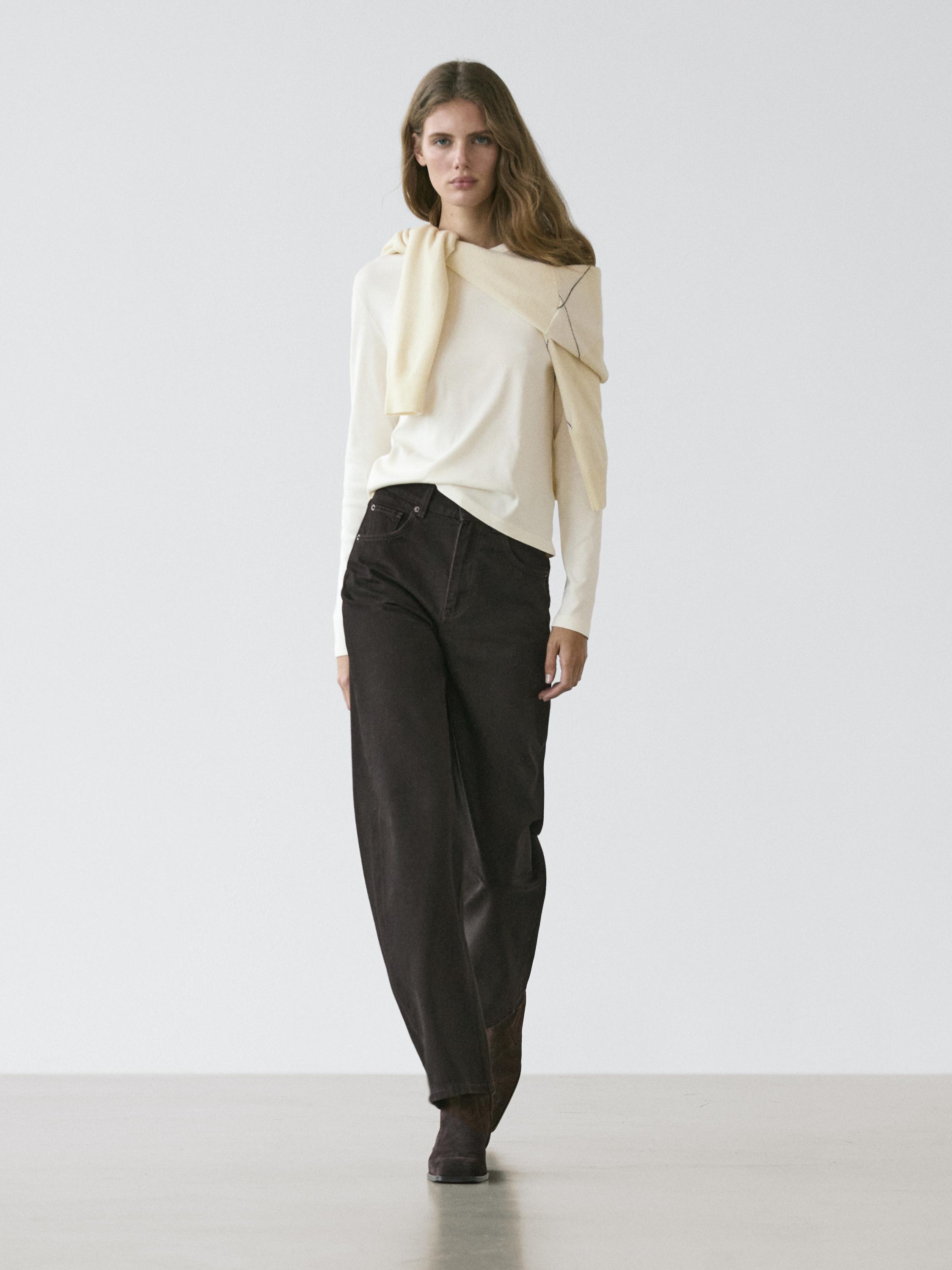 High-waist barrel fit jeans