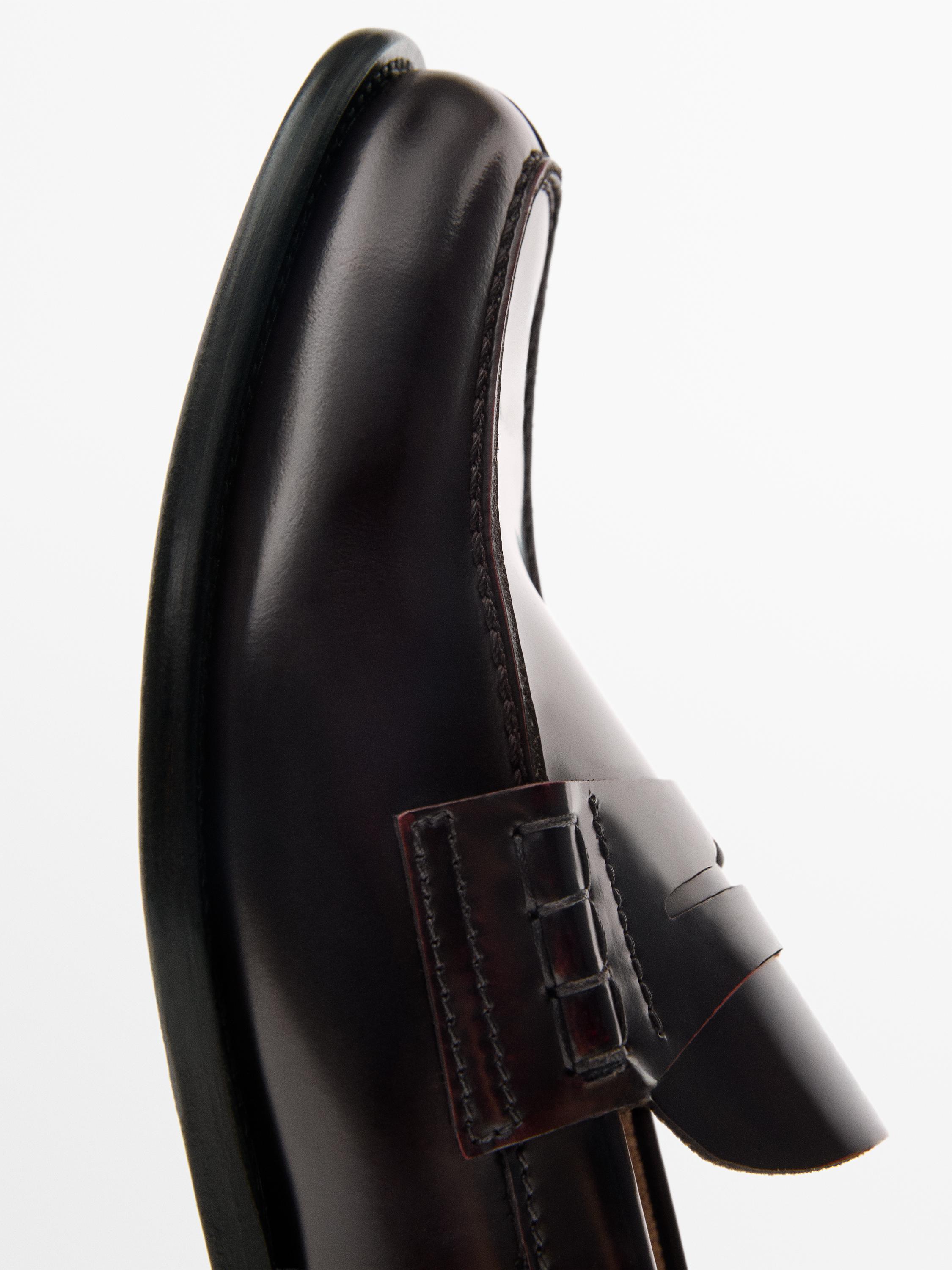Leather loafers with penny strap — BURGUNDY