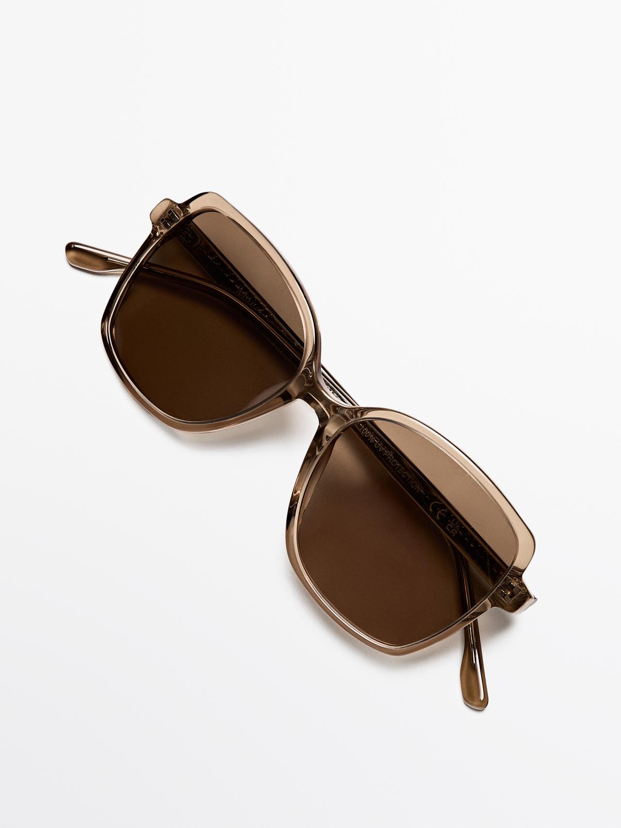 Square sunglasses — Caramel