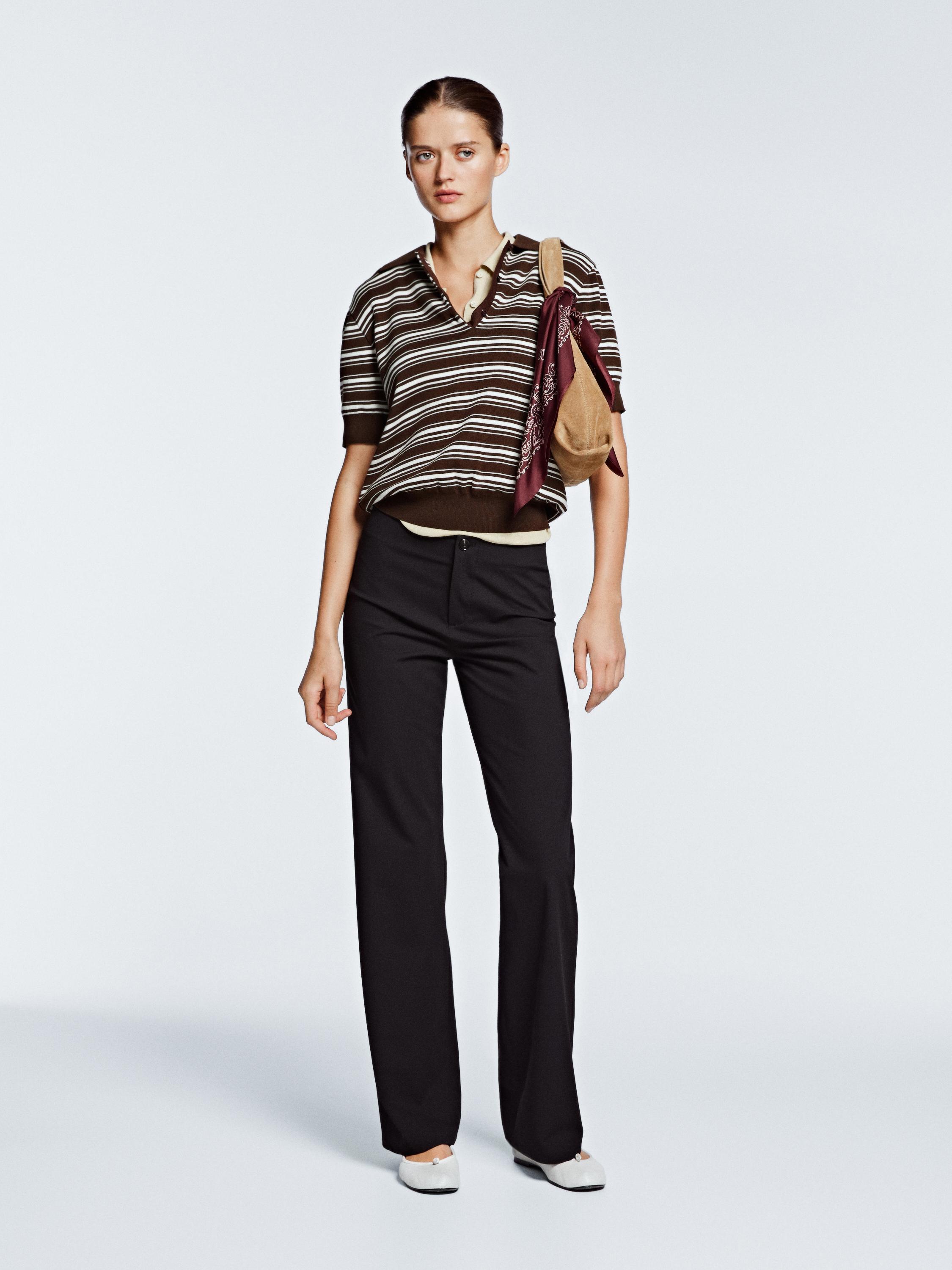 100% cotton polo shirt with striped details
