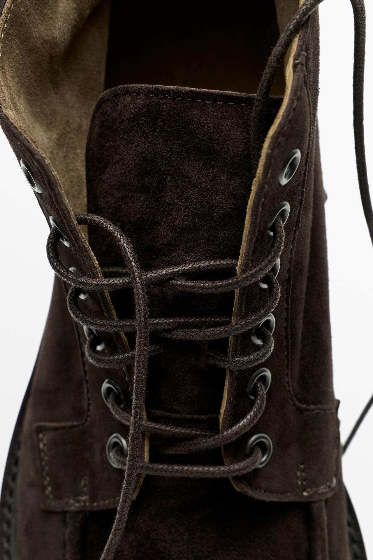 Soft suede ankle boot — BROWN