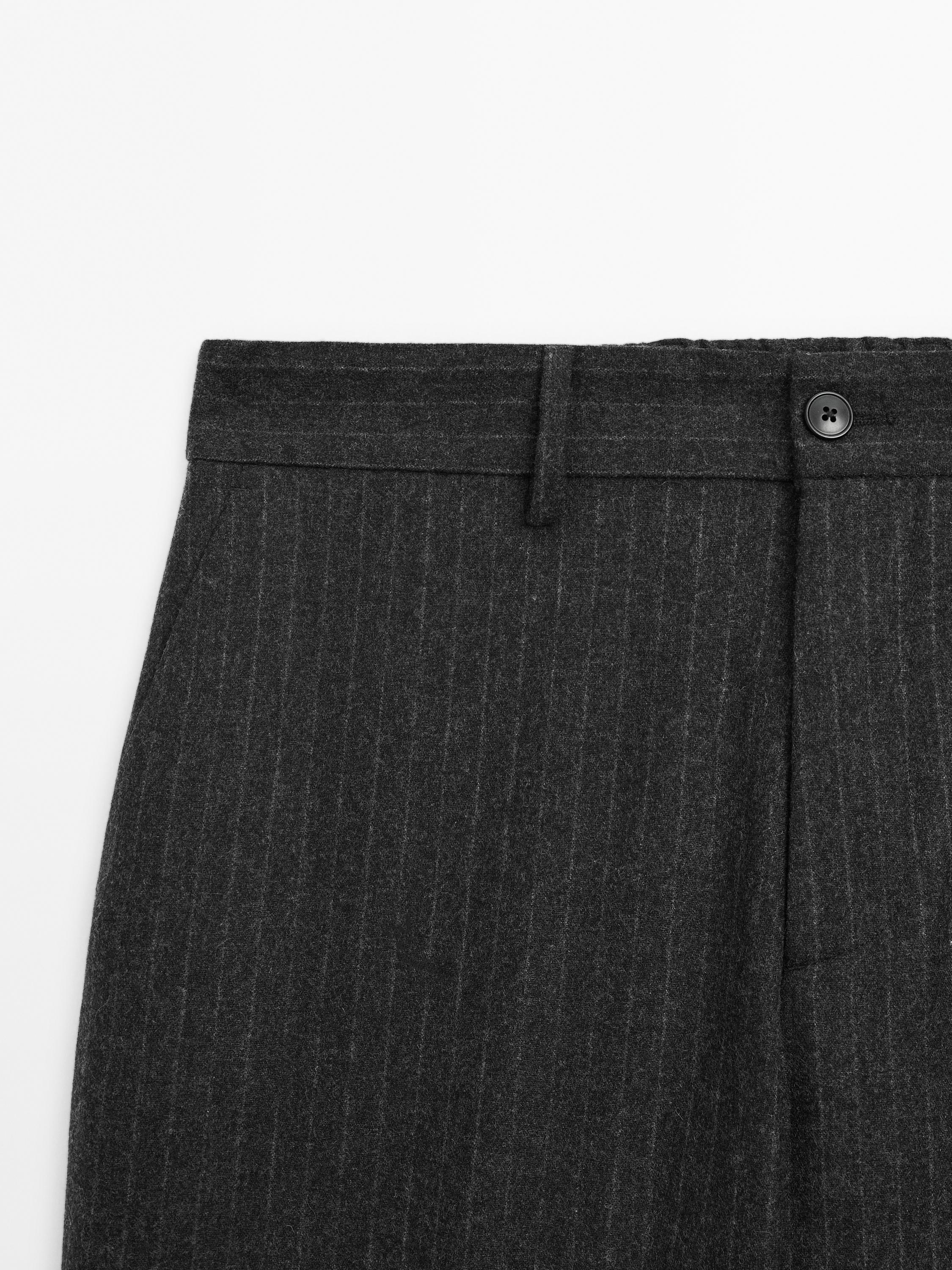 Pantalón rayas regular fit franela