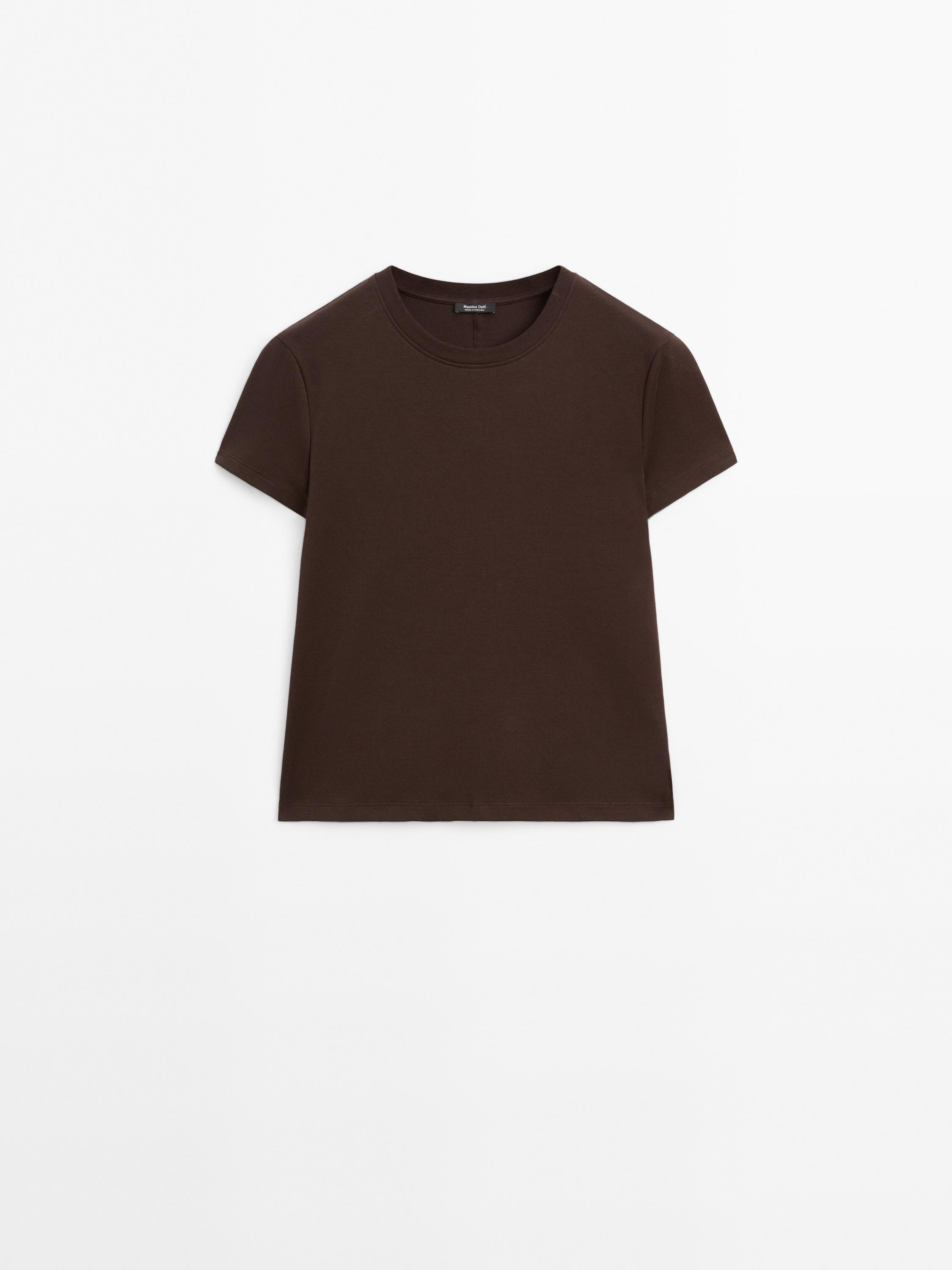 Heavy weight cotton T-shirt with seam detail