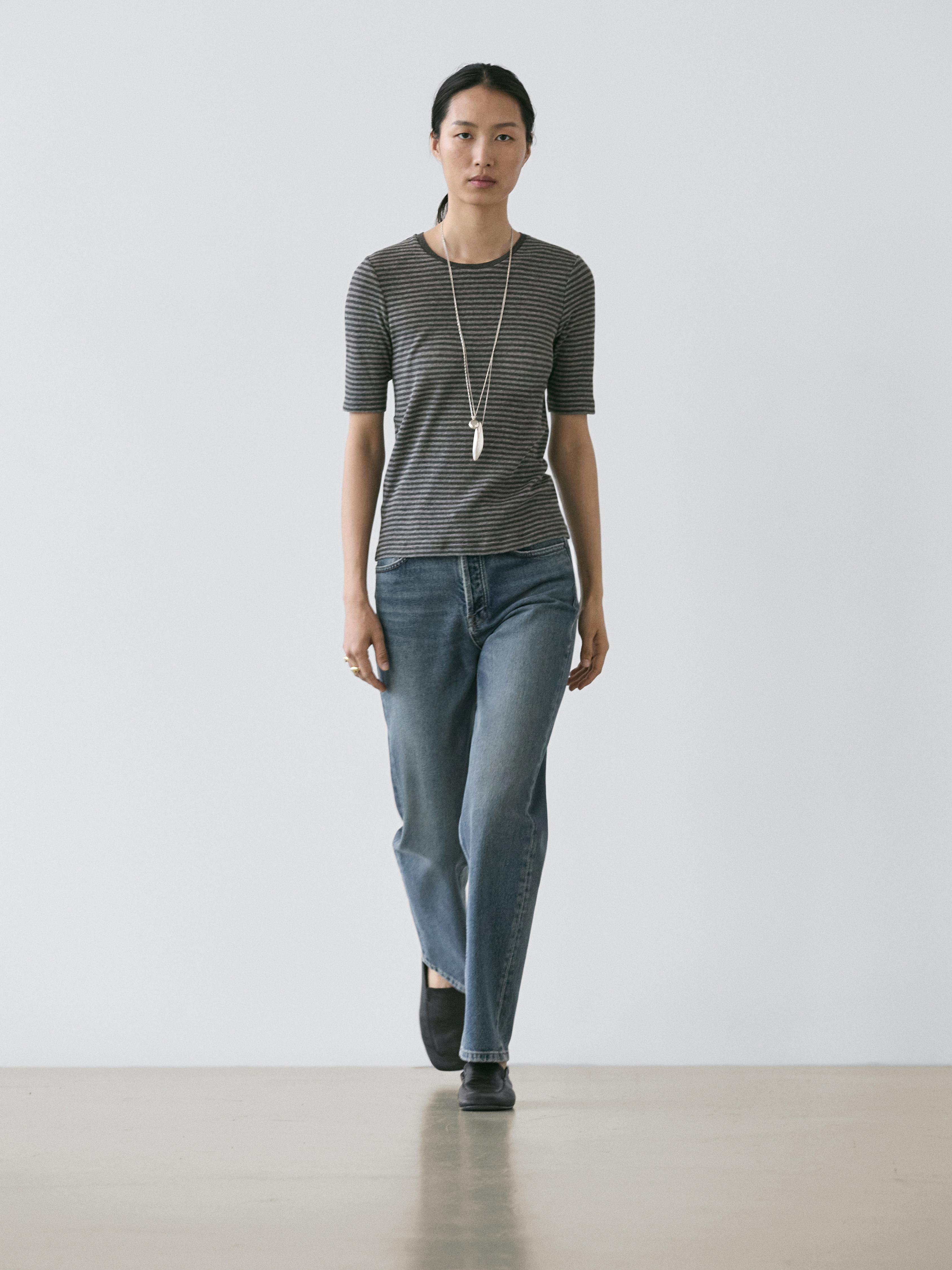 Short sleeve striped shirt — GREY