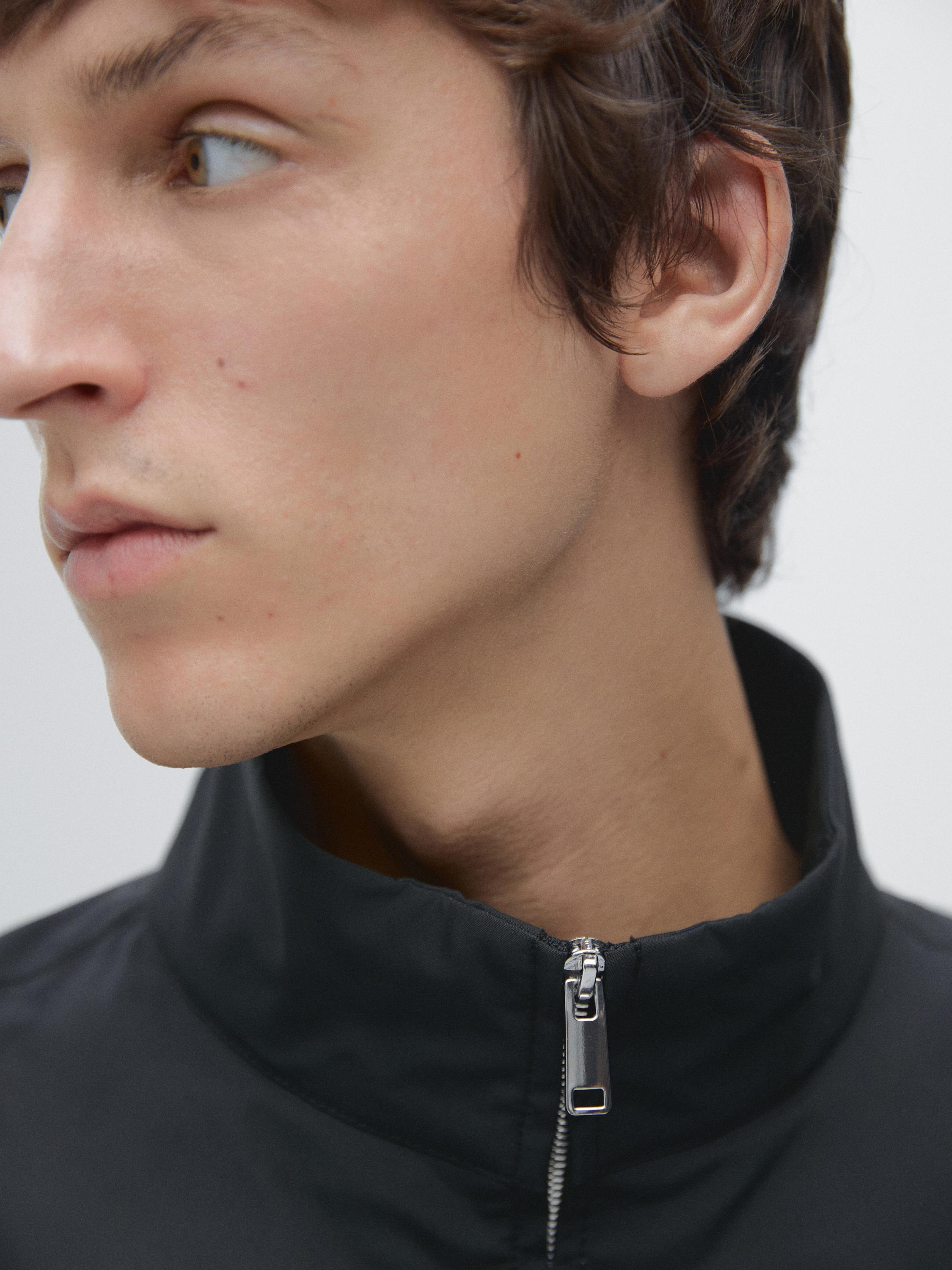 Water-repellent puffer jacket with high neck — DARK NAVY