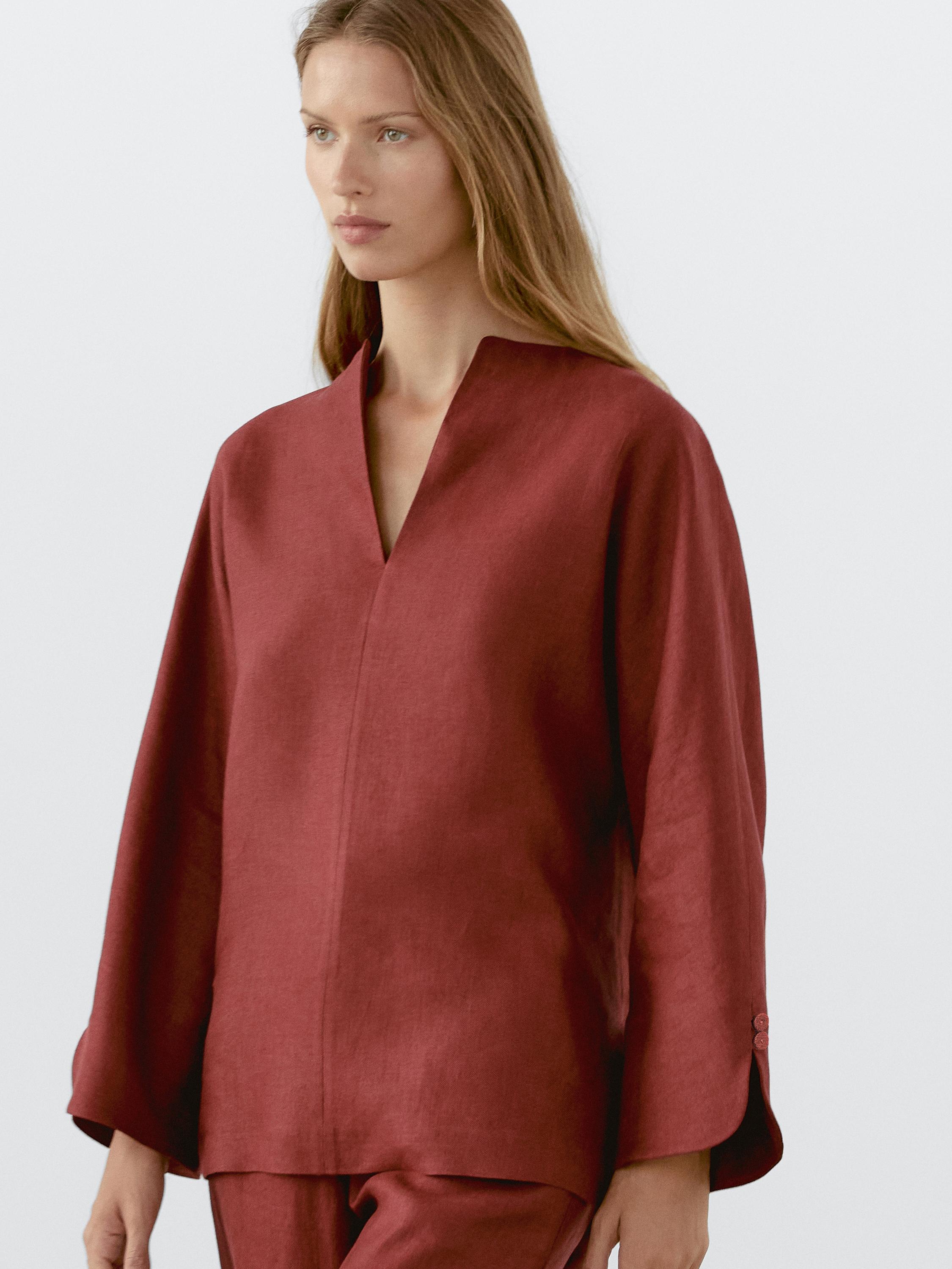 100% linen V-neck blouse