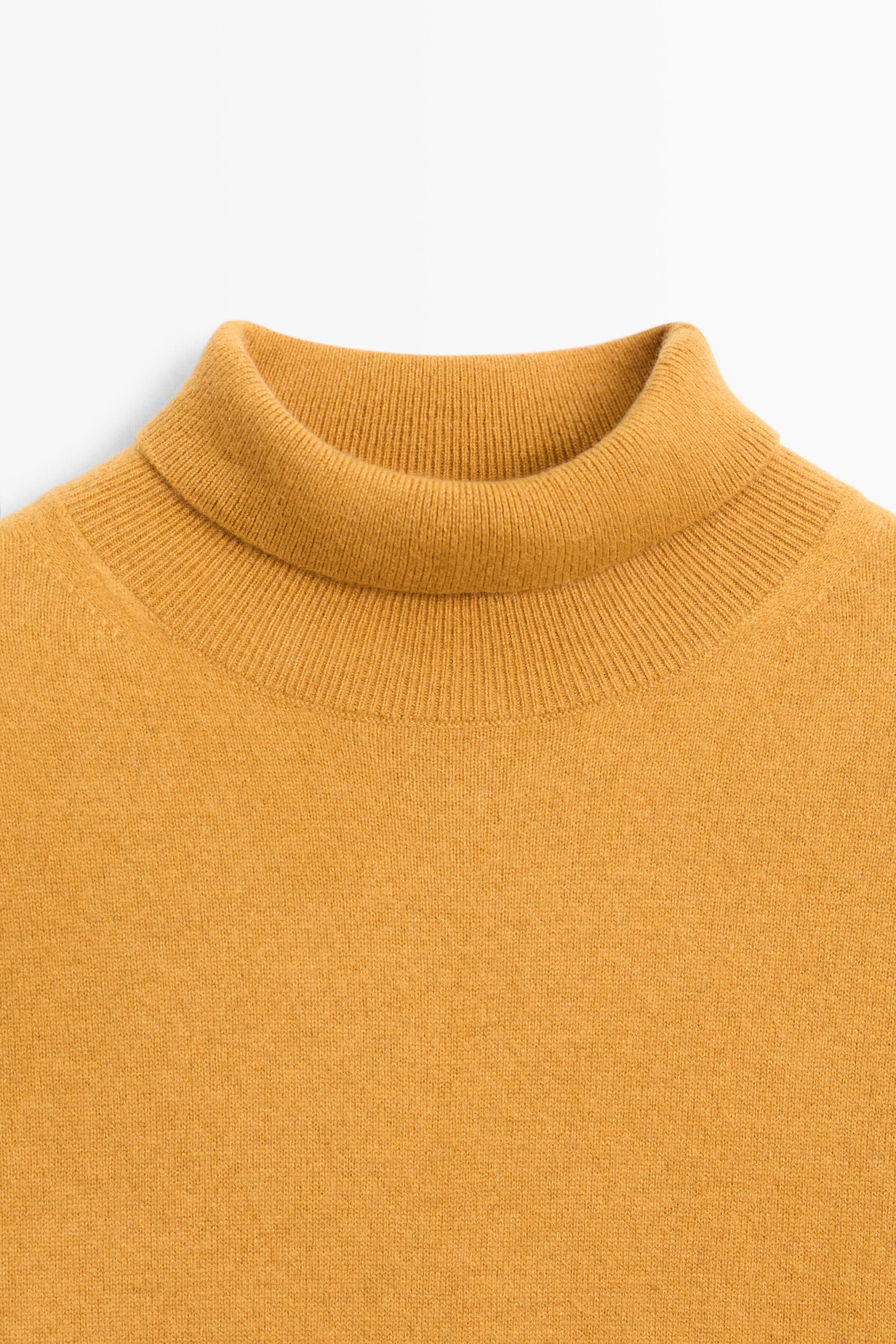 100% cashmere high neck knit sweater - OIL