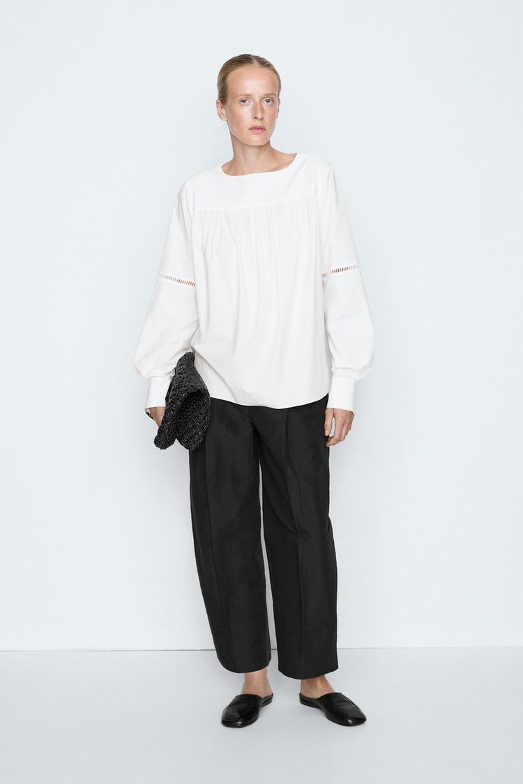 100% Cotton Puffed Sleeve Blouse - STUDIO — Off white