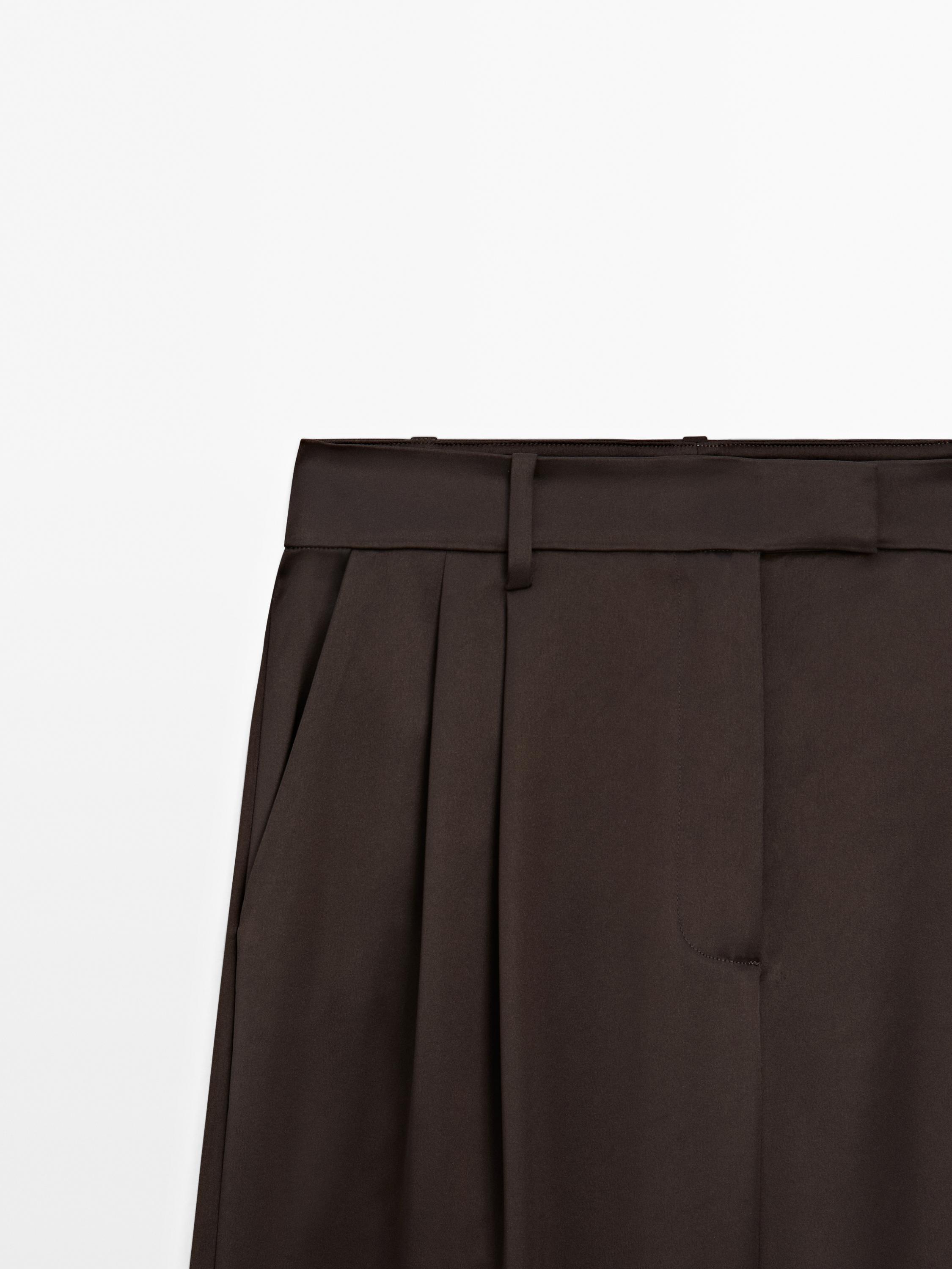 Pantalón ancho fluido satinado