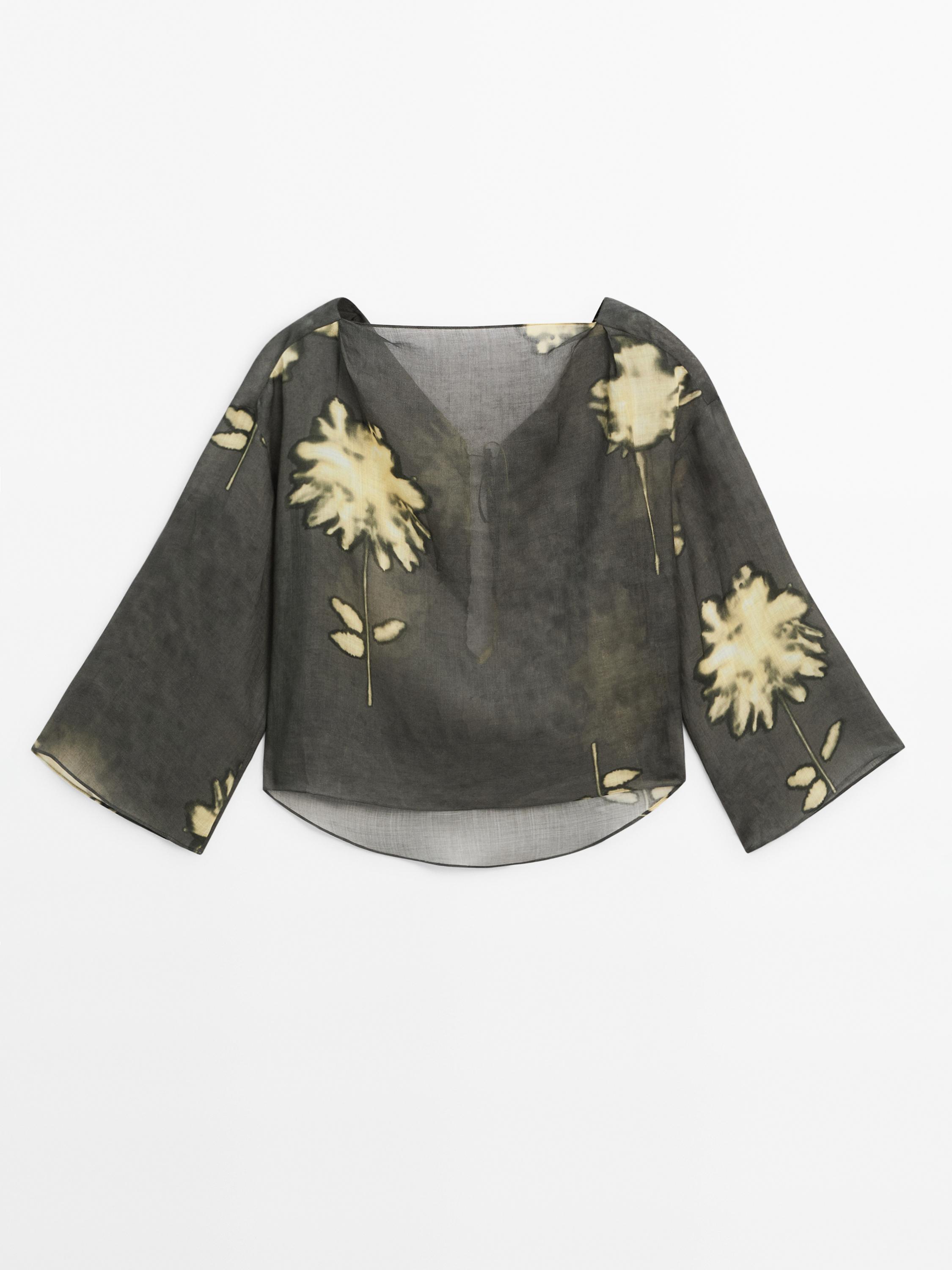 Long sleeve top with drawstring detail