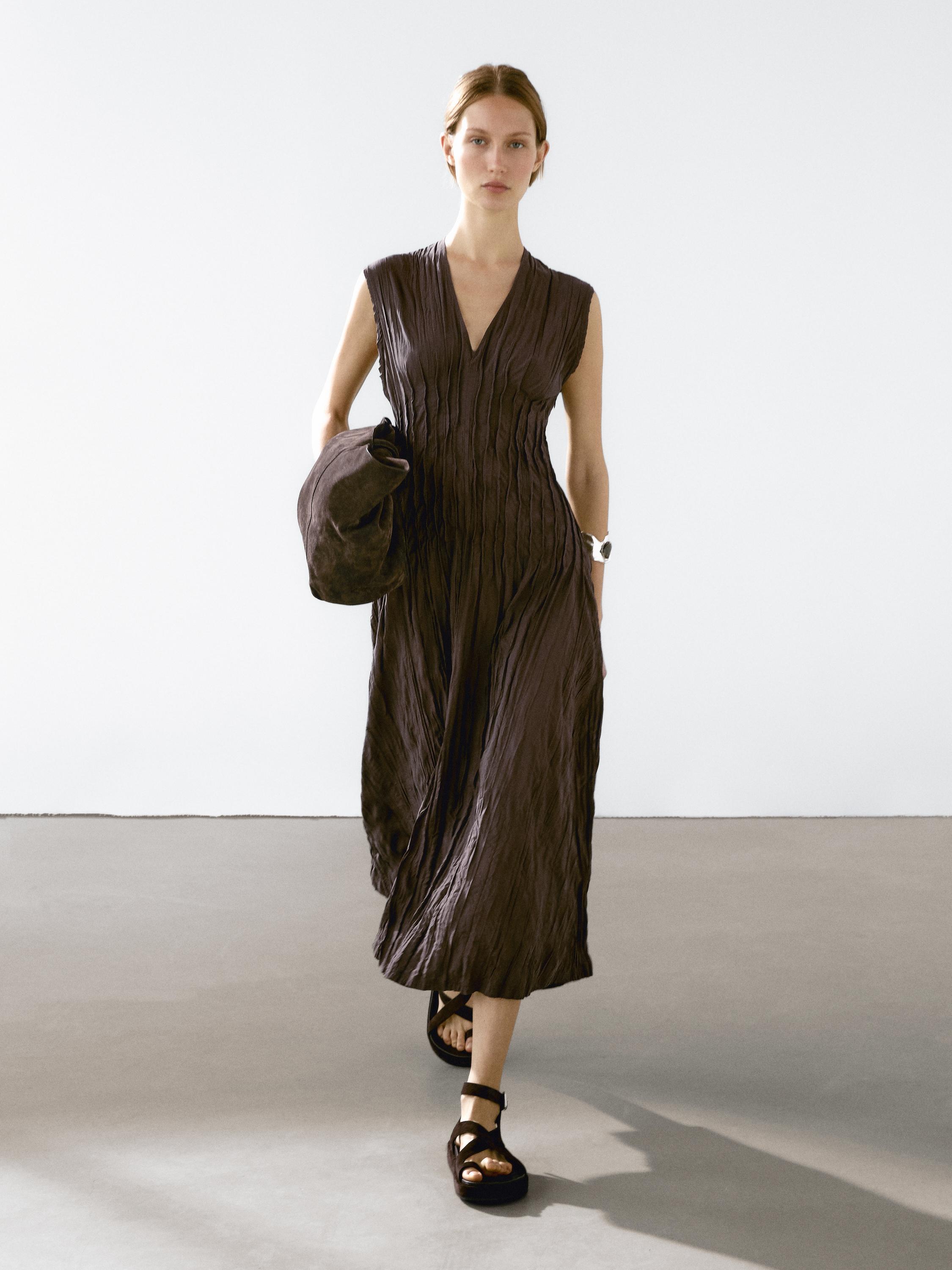 Fluid pleated midi dress