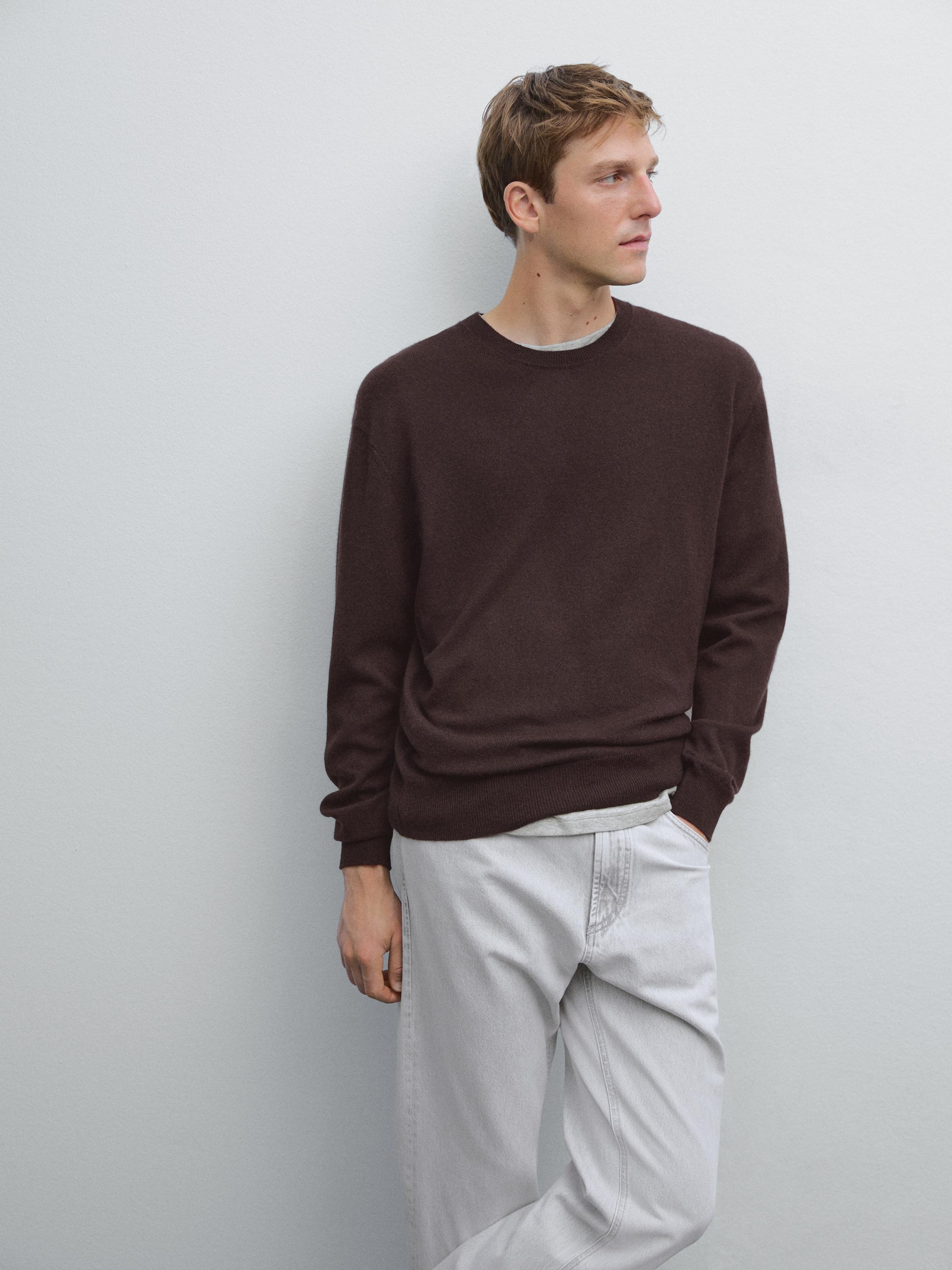 Cashmere crew neck knitted jumper