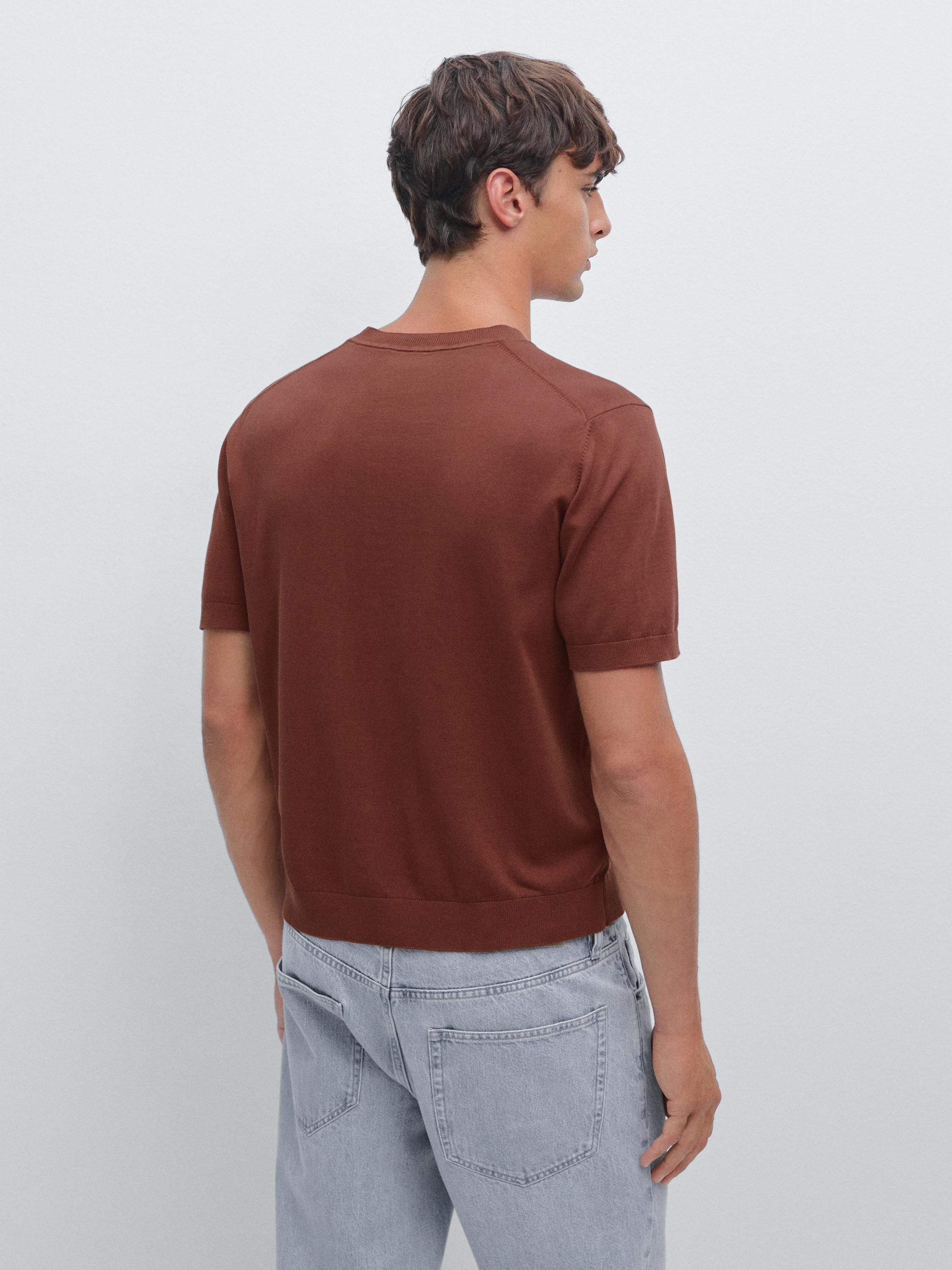 Maglietta in maglia a maniche corte