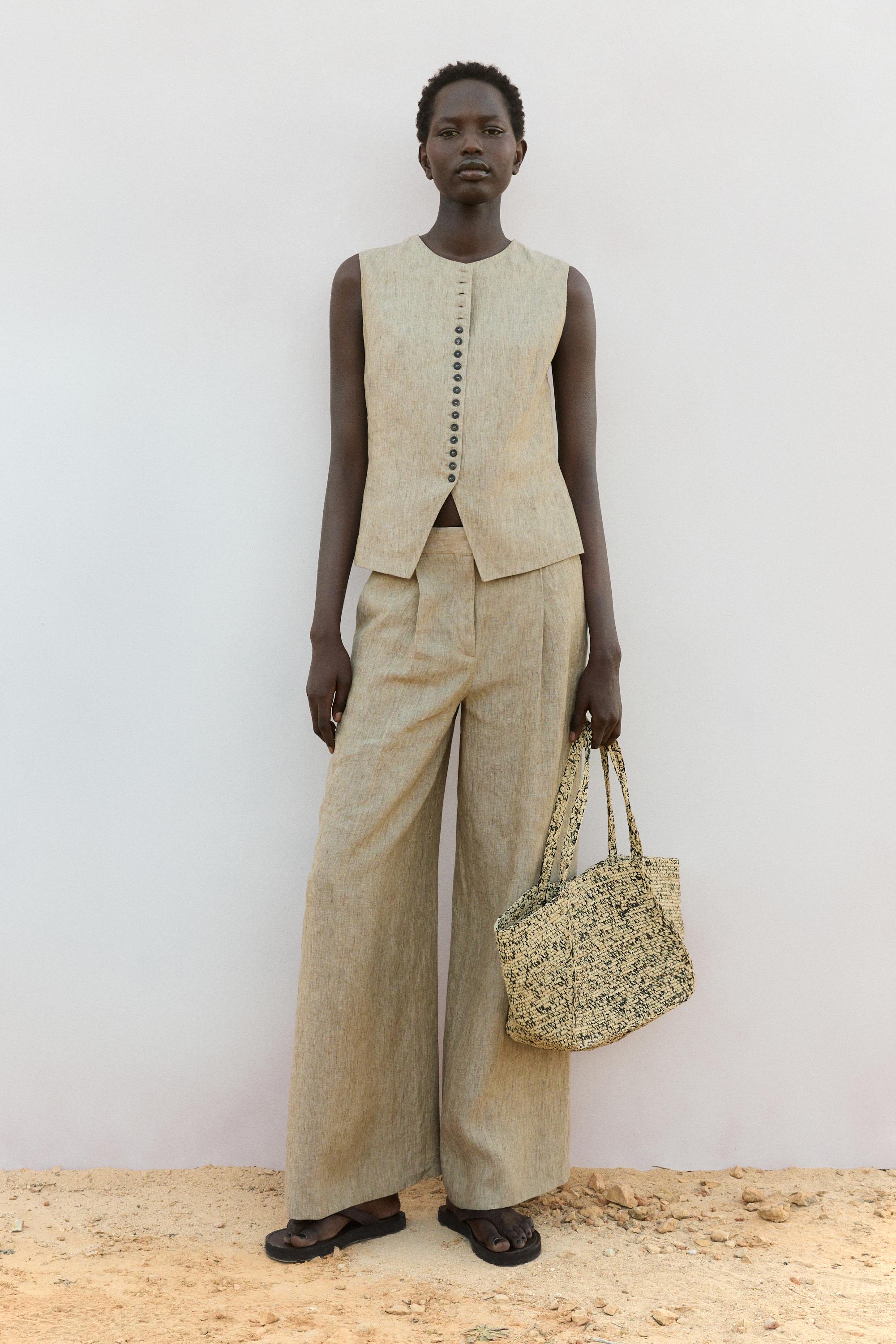 Linen melange waistcoat with buttons — BEIGE
