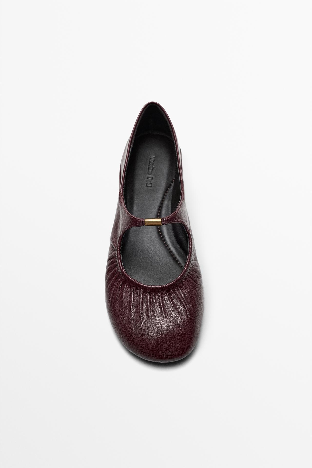 Soft leather ballet flat — BURGUNDY