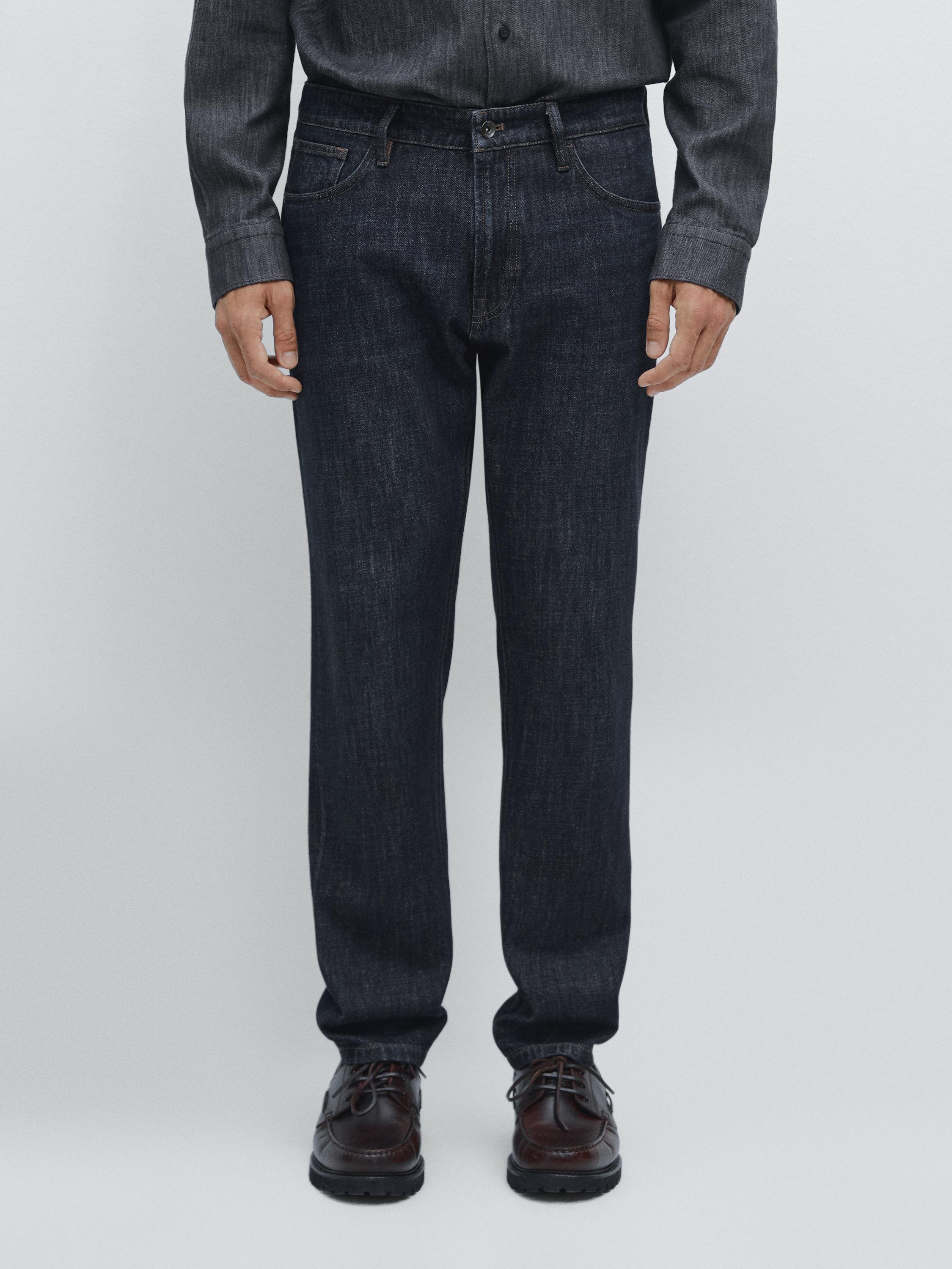 Tapered fit jeans