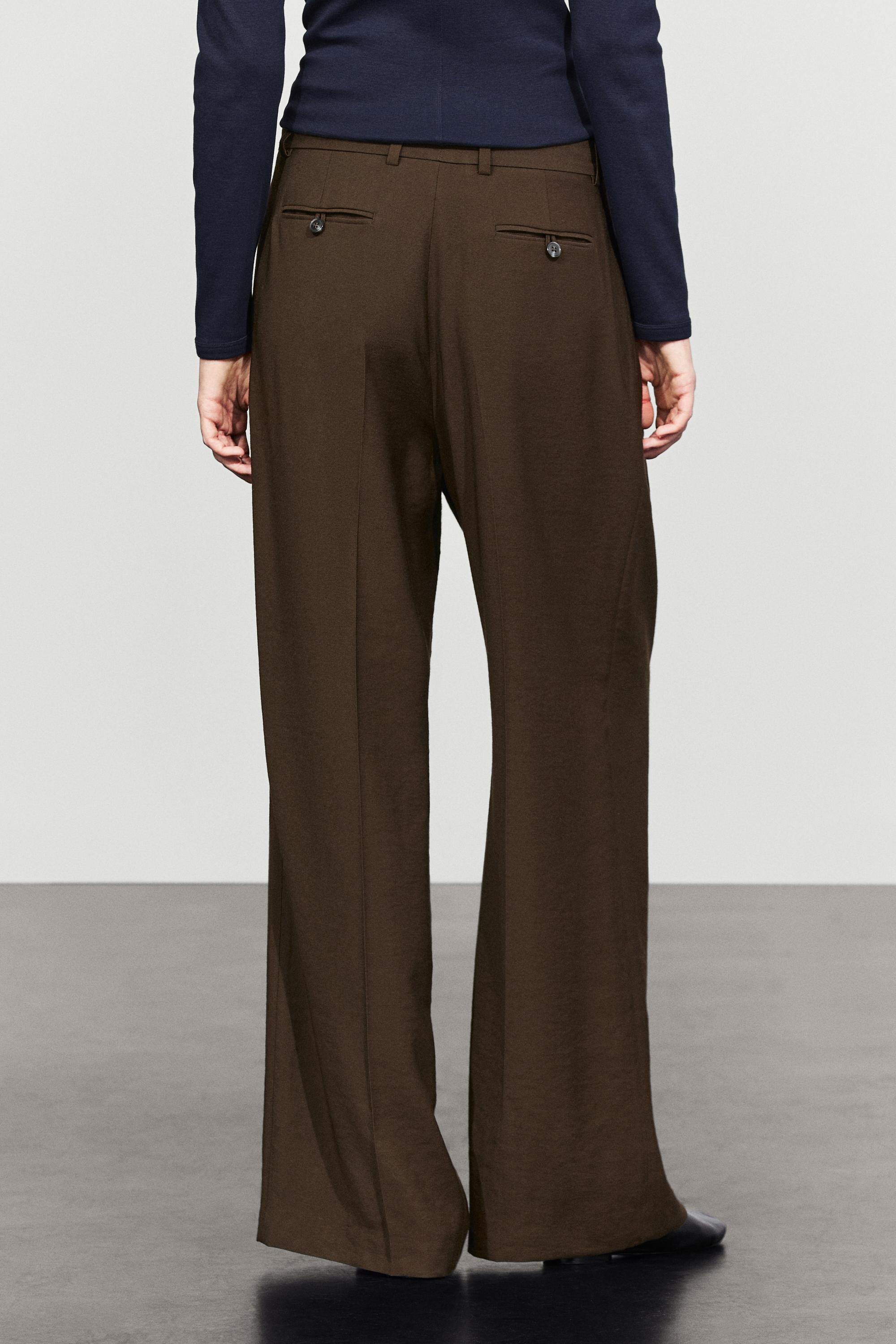 Wide-leg pants with pleats — Chocolate