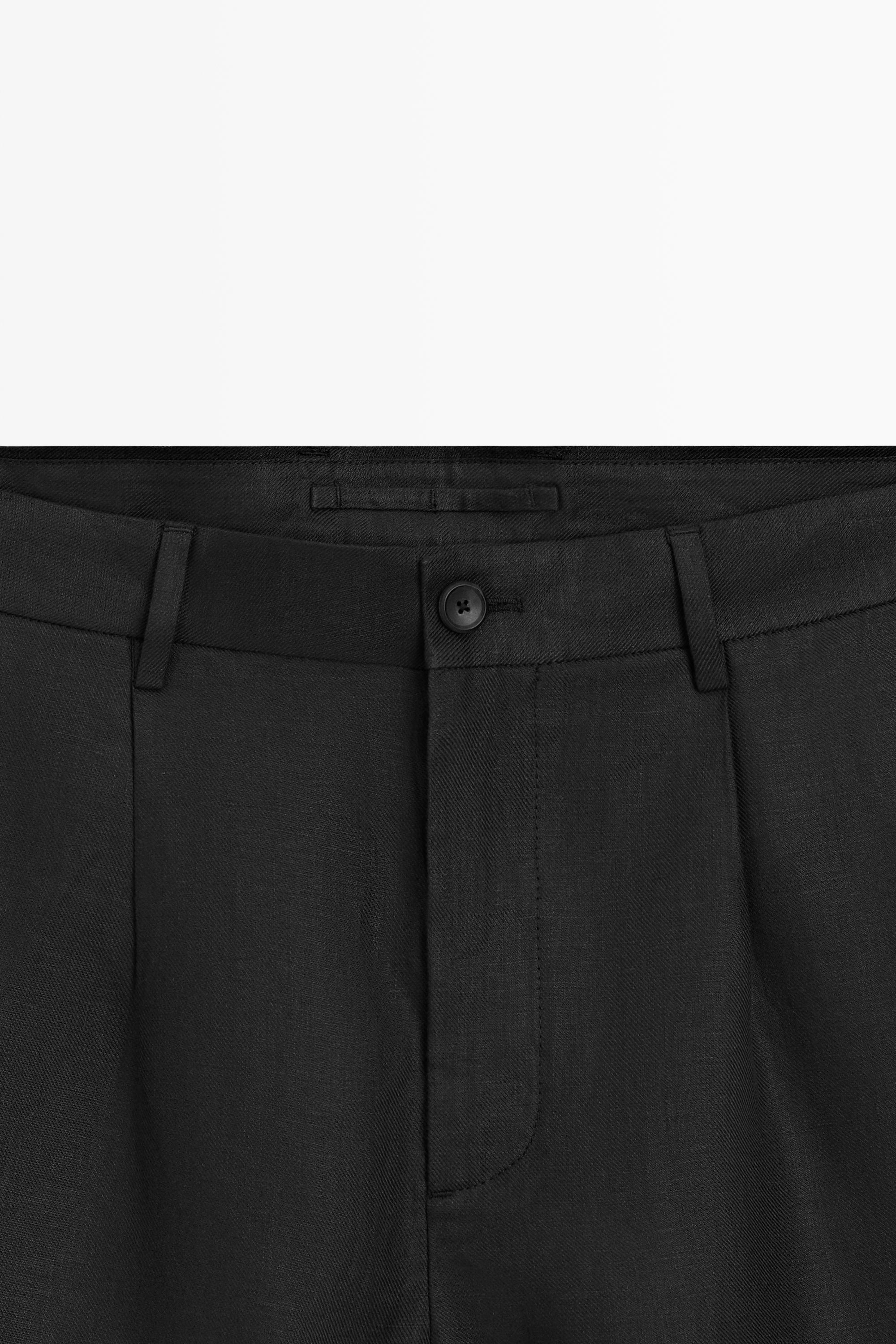 Linen Bermuda shorts with darts — BLACK