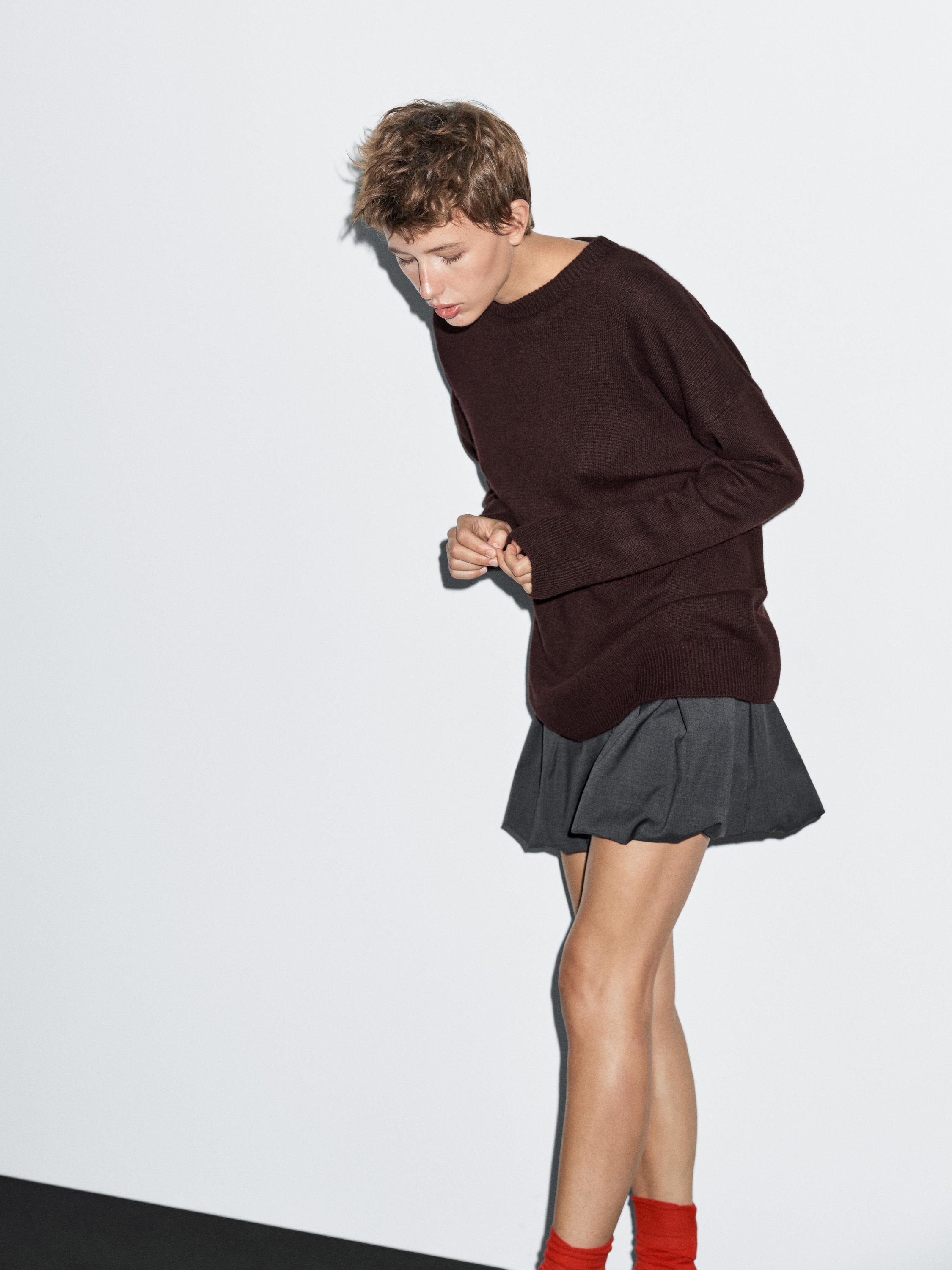 100% cashmere oversize knit sweater
