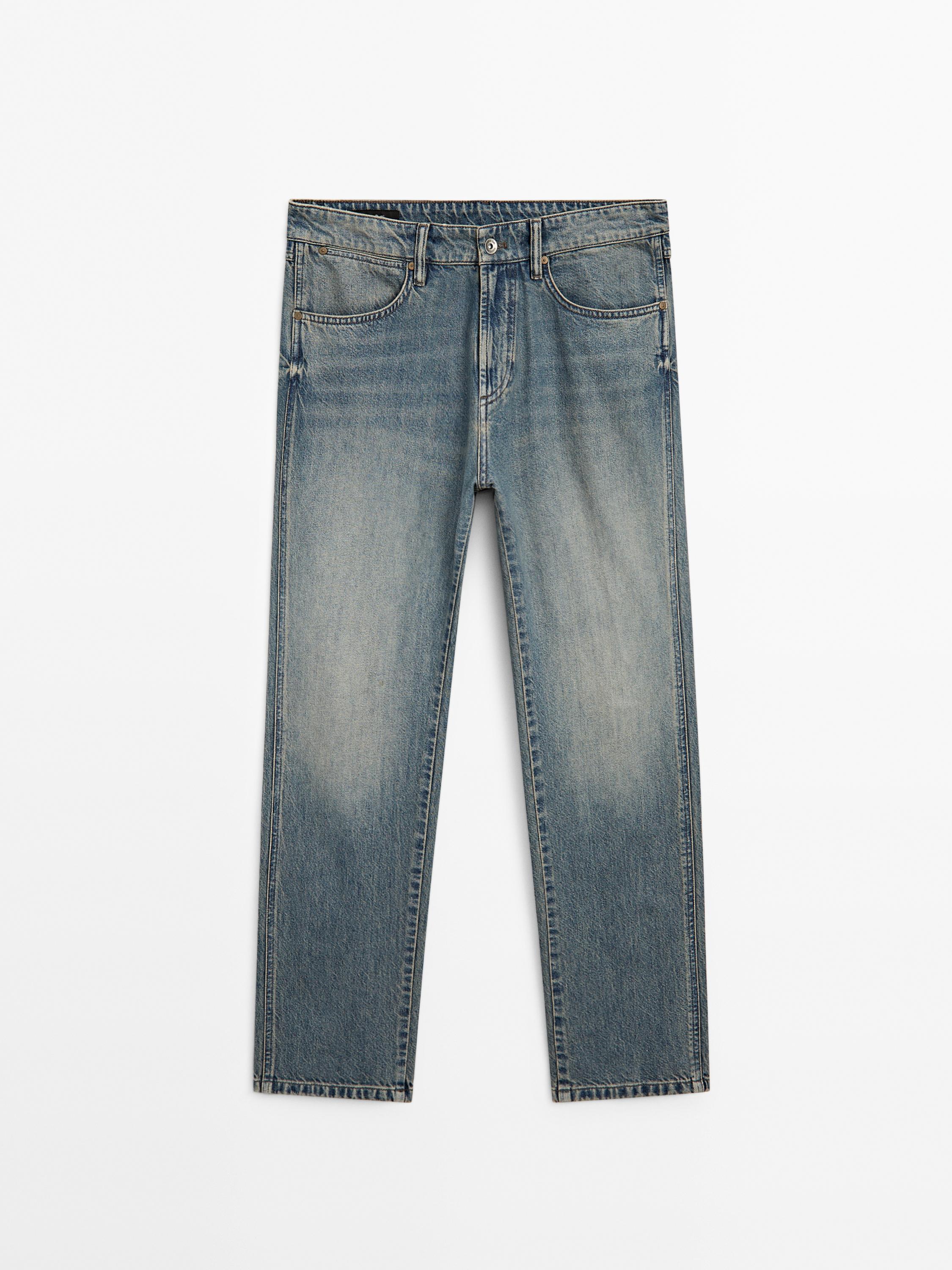 Tapered fit jeans