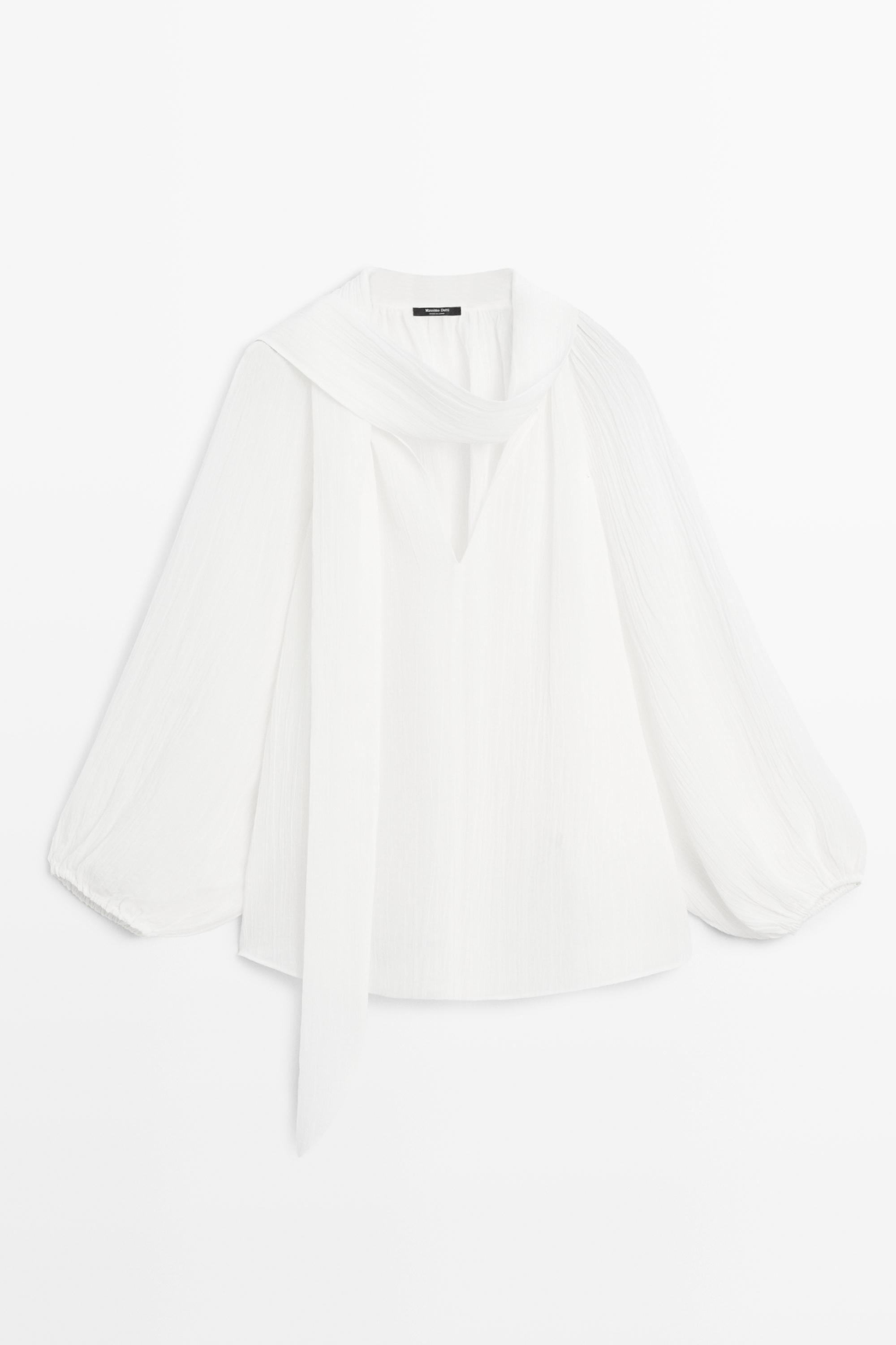 Flowing V-neck blouse with tie — WHITE