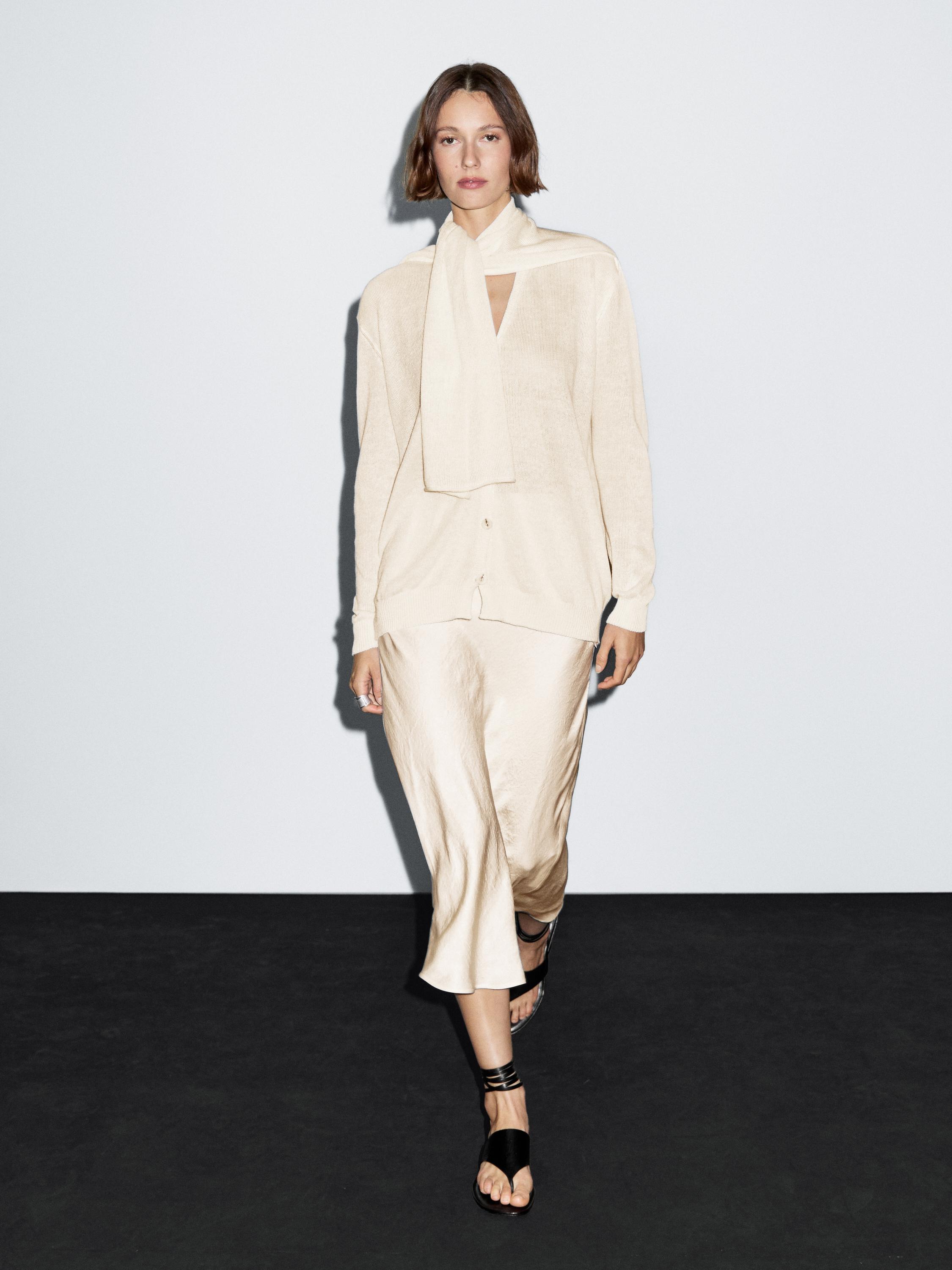 كارديغان محاك من الكتان المخلوط بوشاح