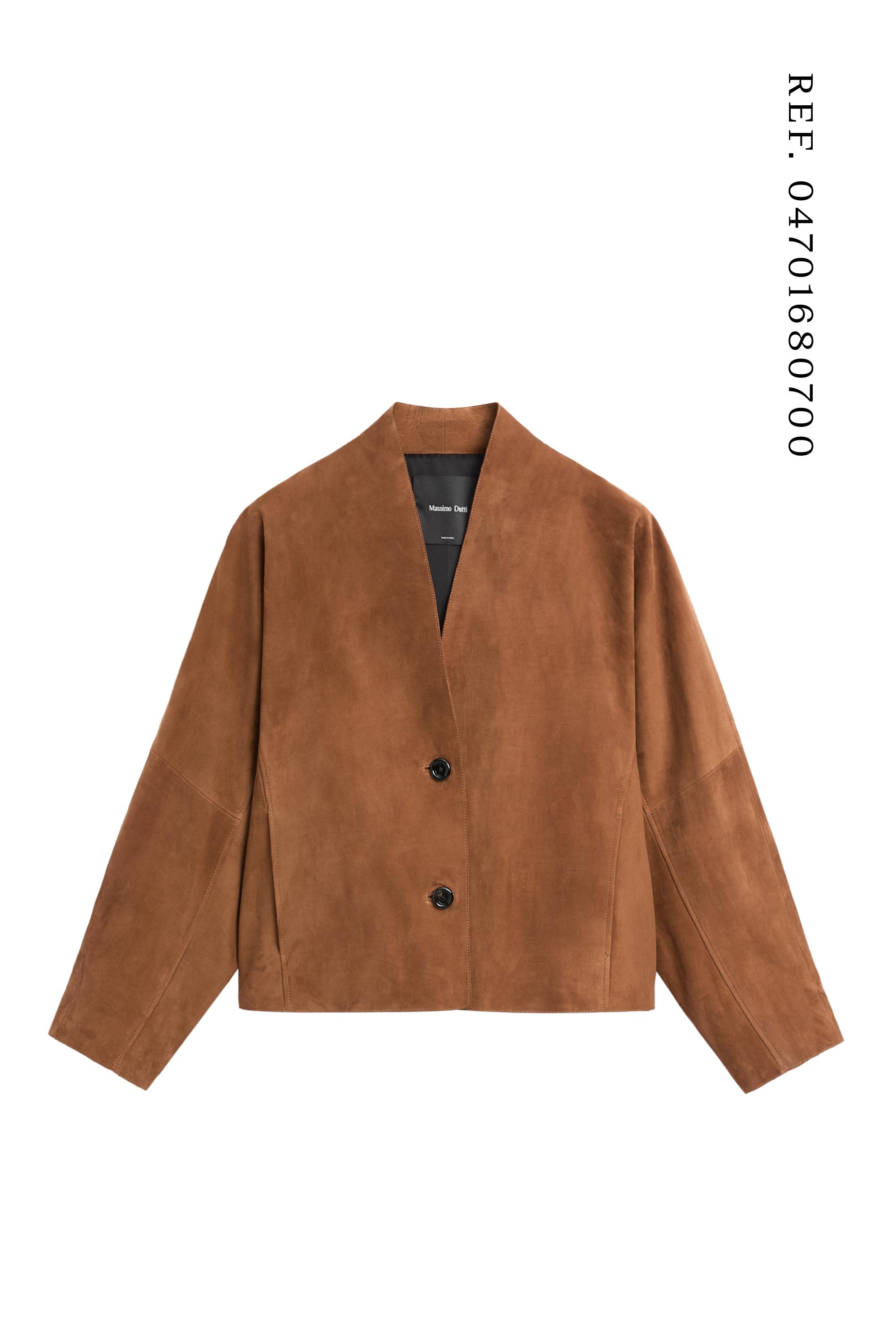 W mastrotto suède leather jacket OVY 3 Suede leather V-neck jacket · Camel · Bomberâ Jacket | Massimo Dutti