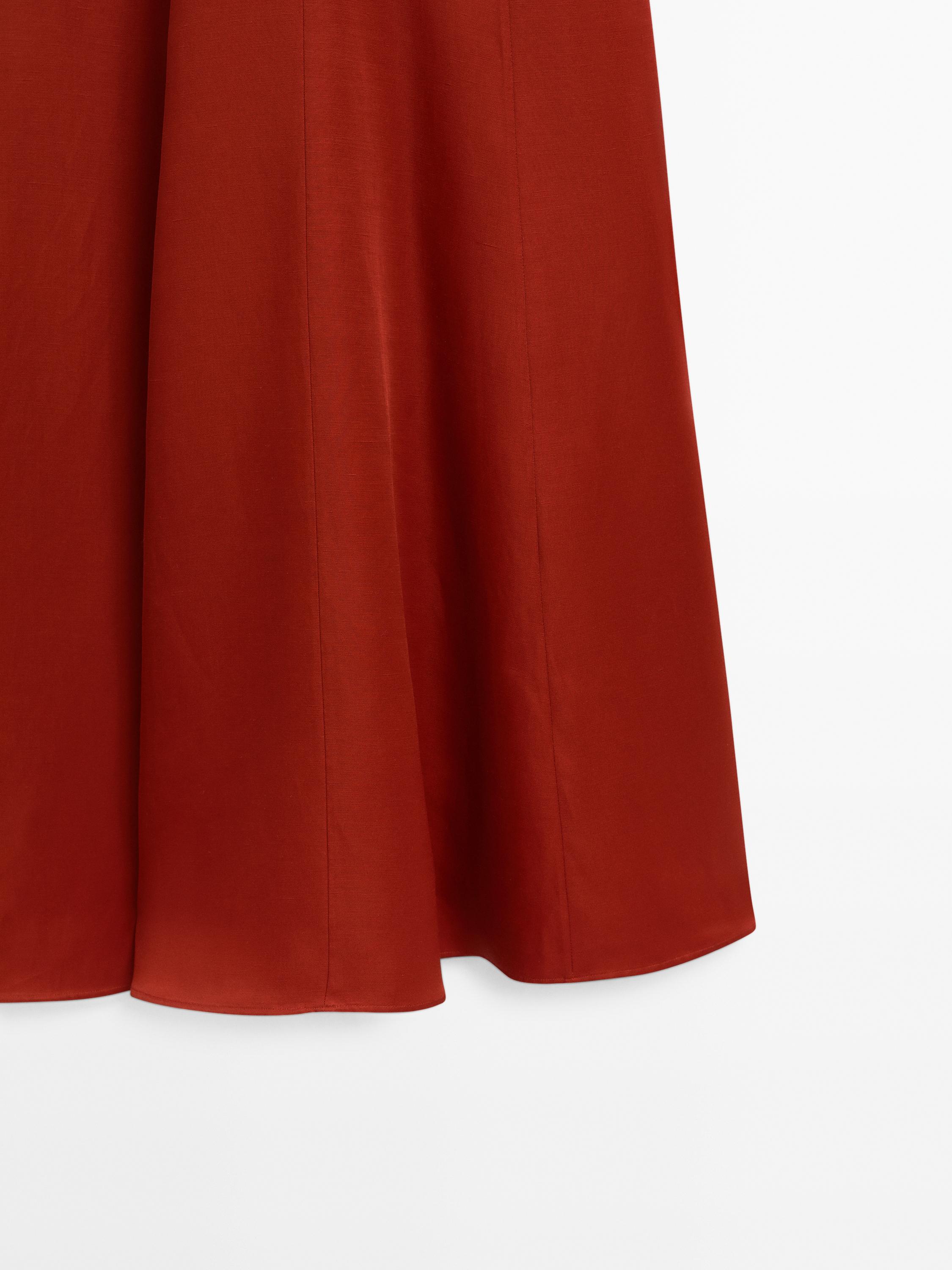 Long flowing flounce dress