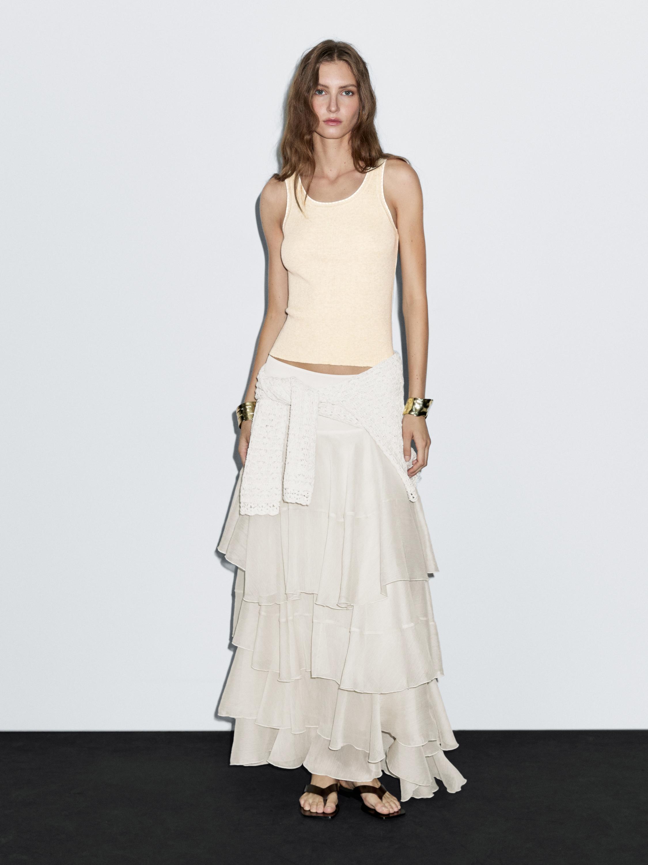 Long ruffled skirt with sash