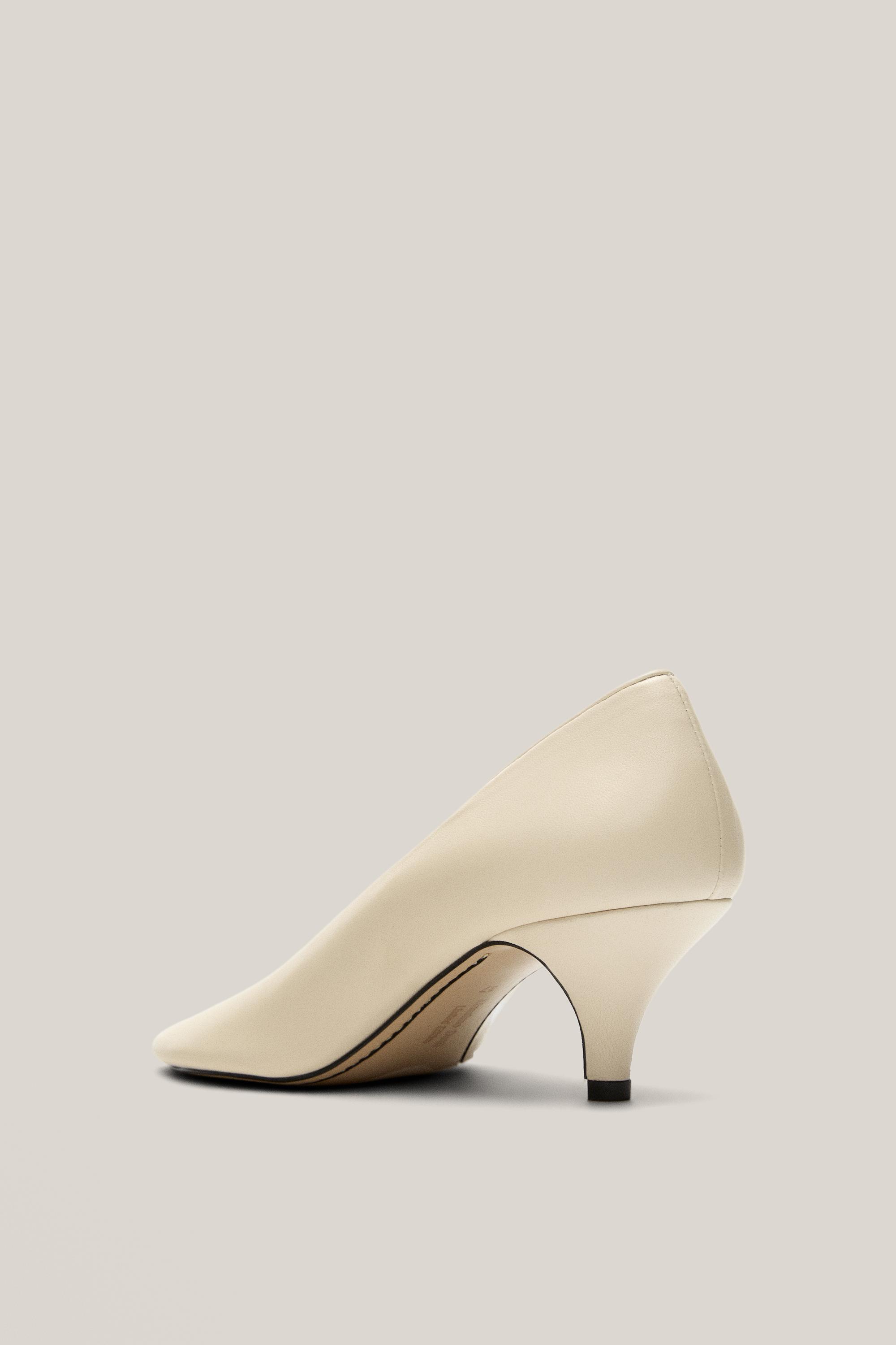 Soft heel shoe - Limited edition — Vanilla