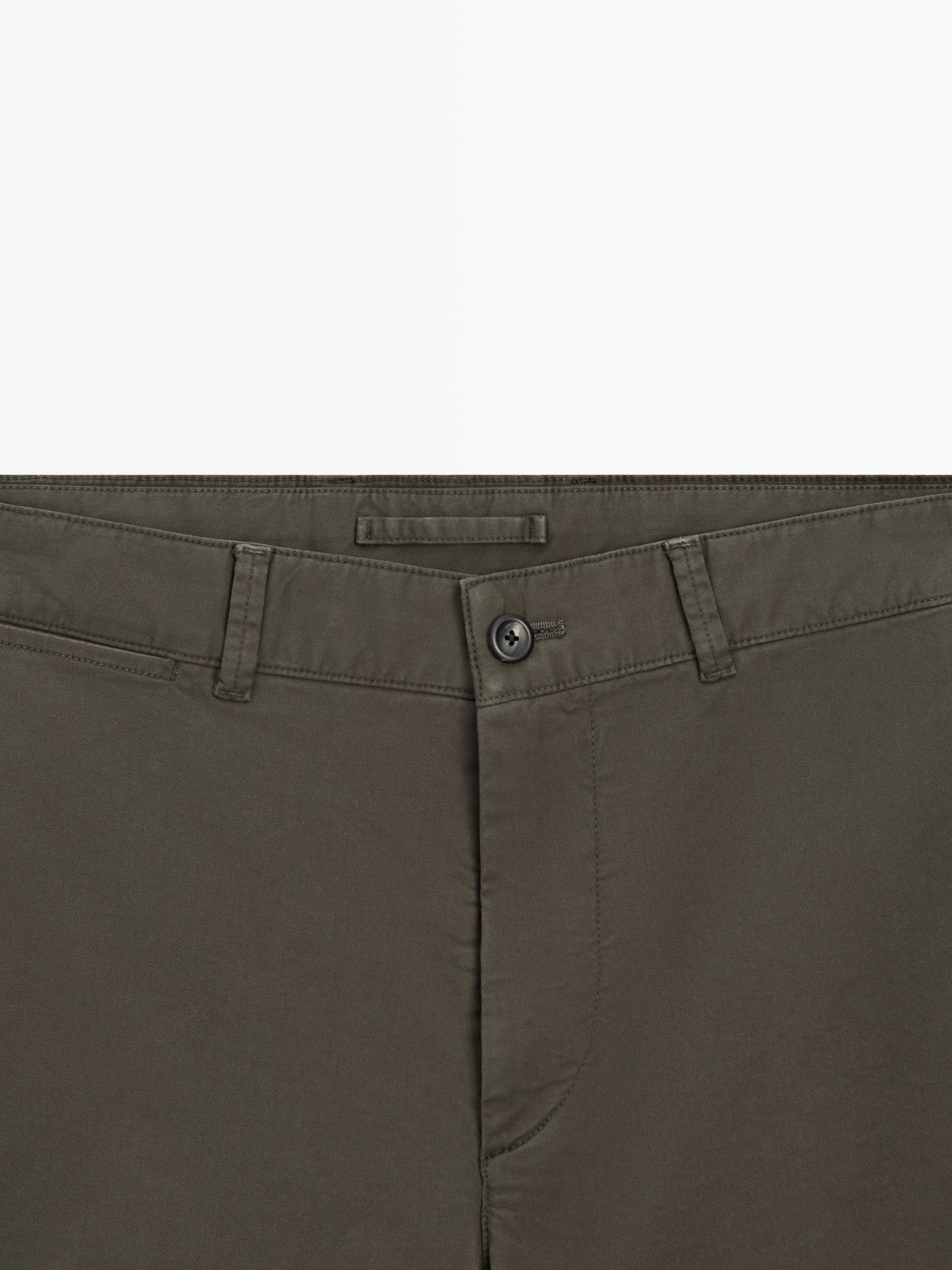 Cotton blend Bermuda shorts with pocket — DARK GREEN