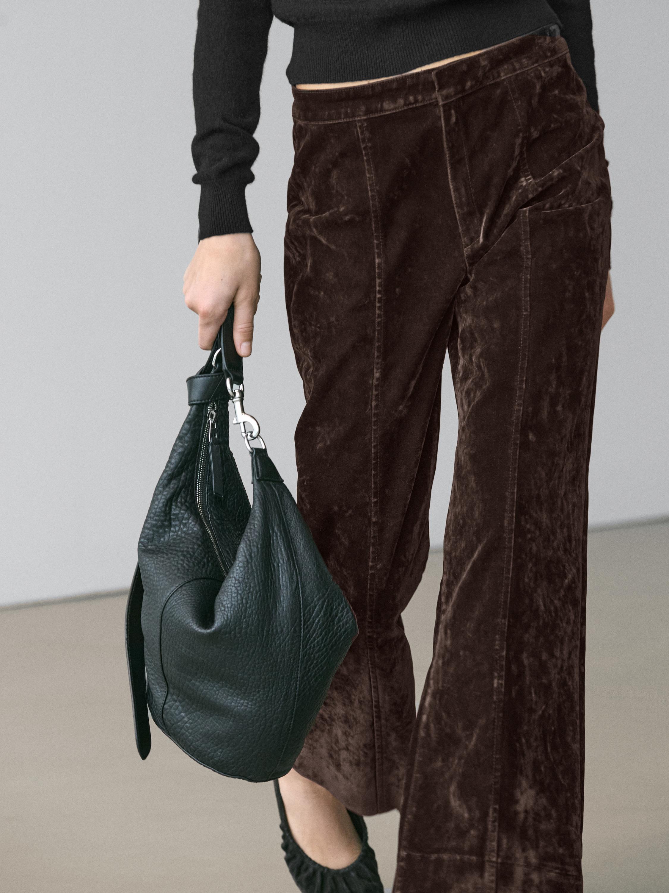 Jean flare taille haute effet velours