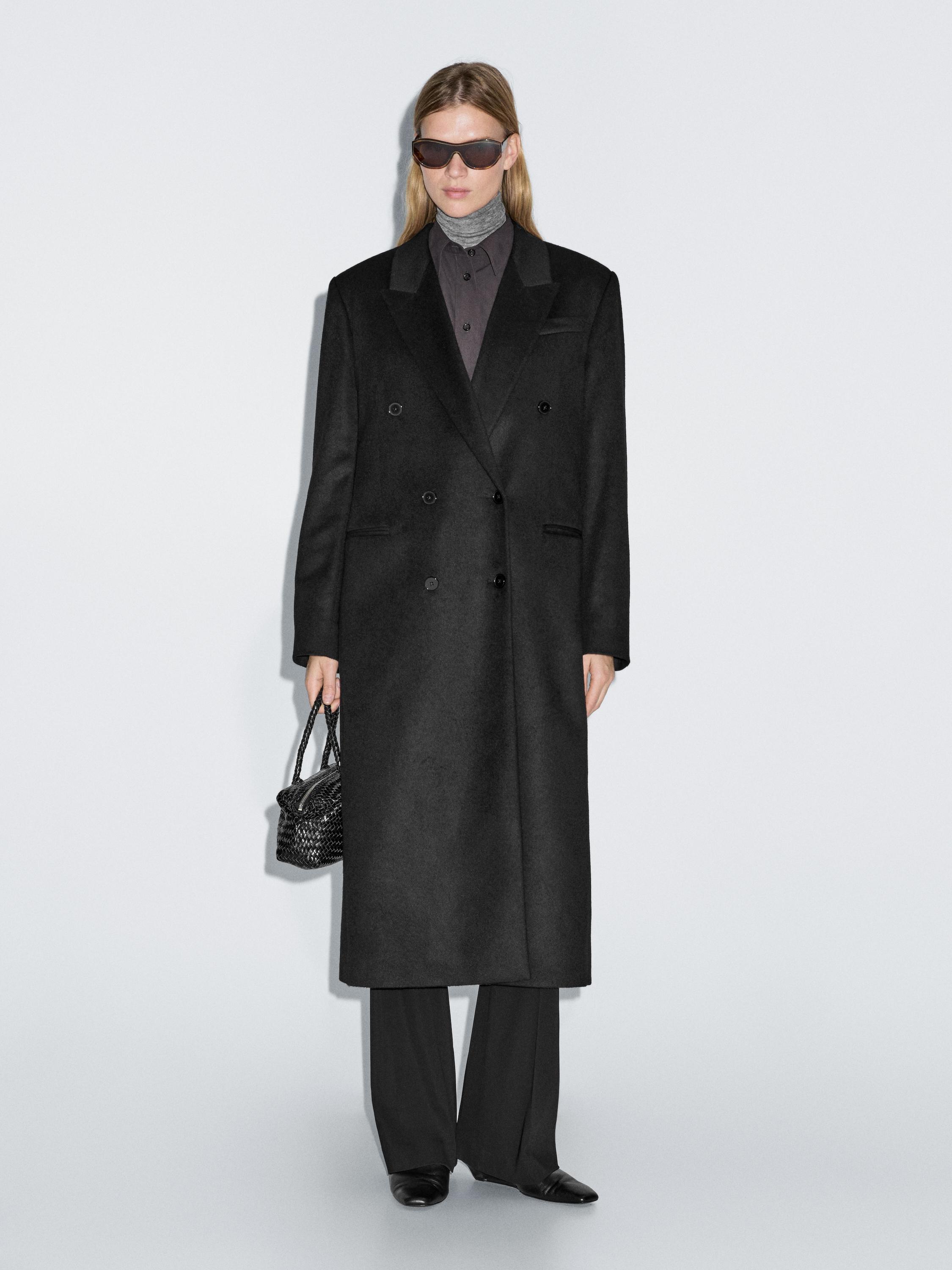 Long double-breasted 100% wool coat