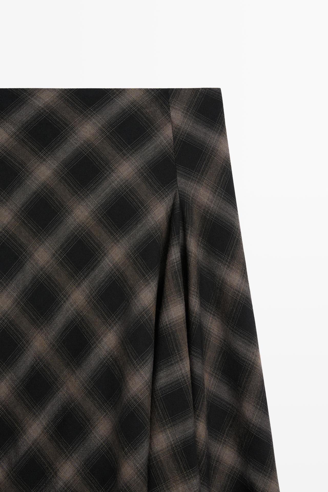 Wool-cotton blend check midi skirt with split — BLACK