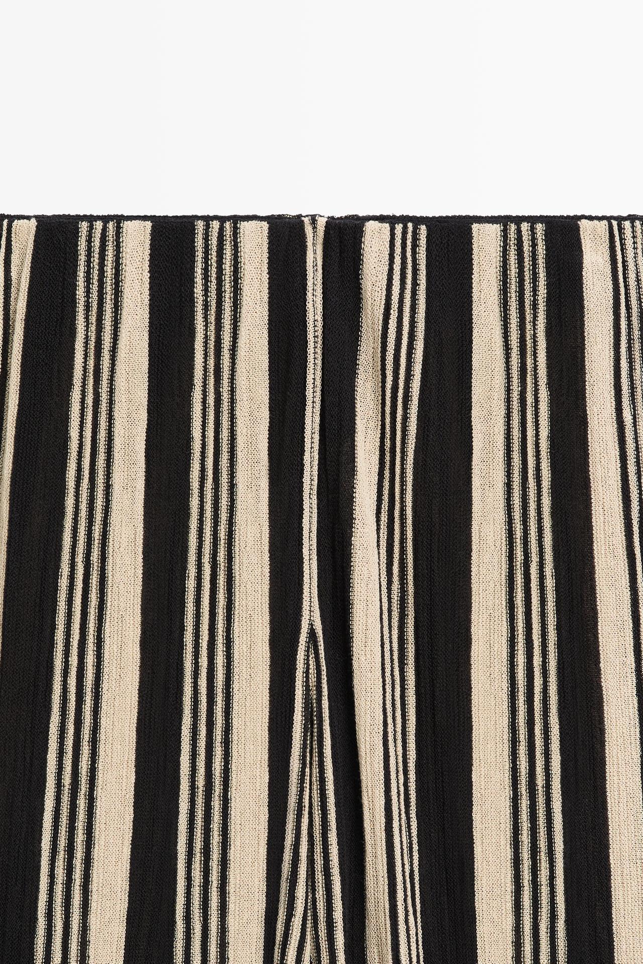Striped sarouel trousers total look — BLACK