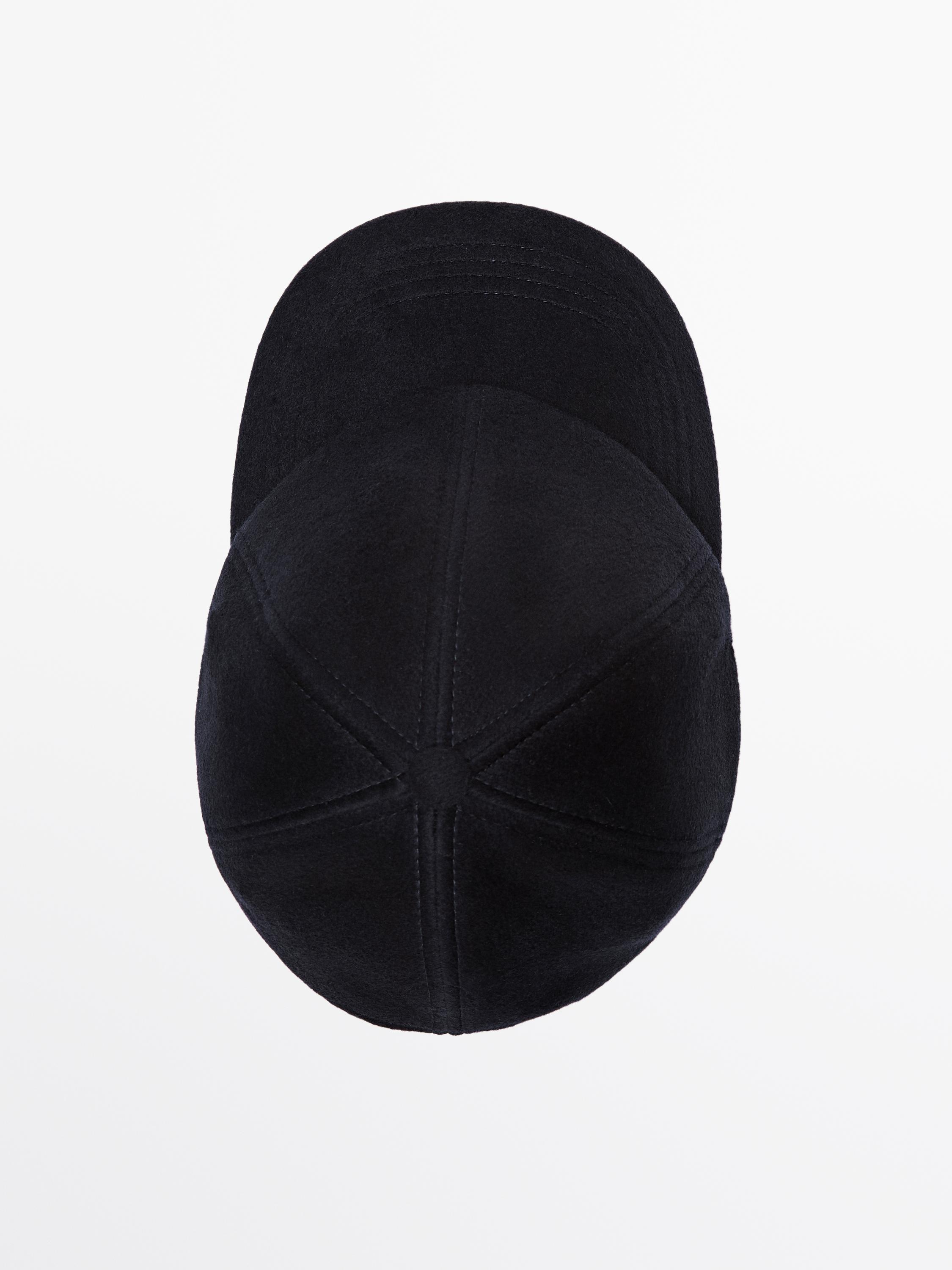 Caps i ullblanding
