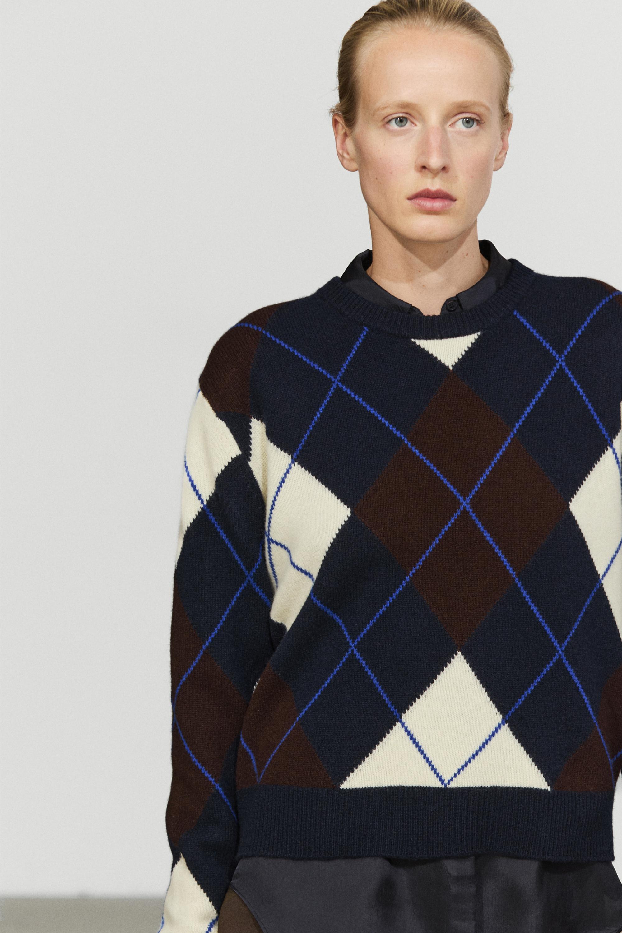 100% wool knit Argyle sweater — NAVY BLUE