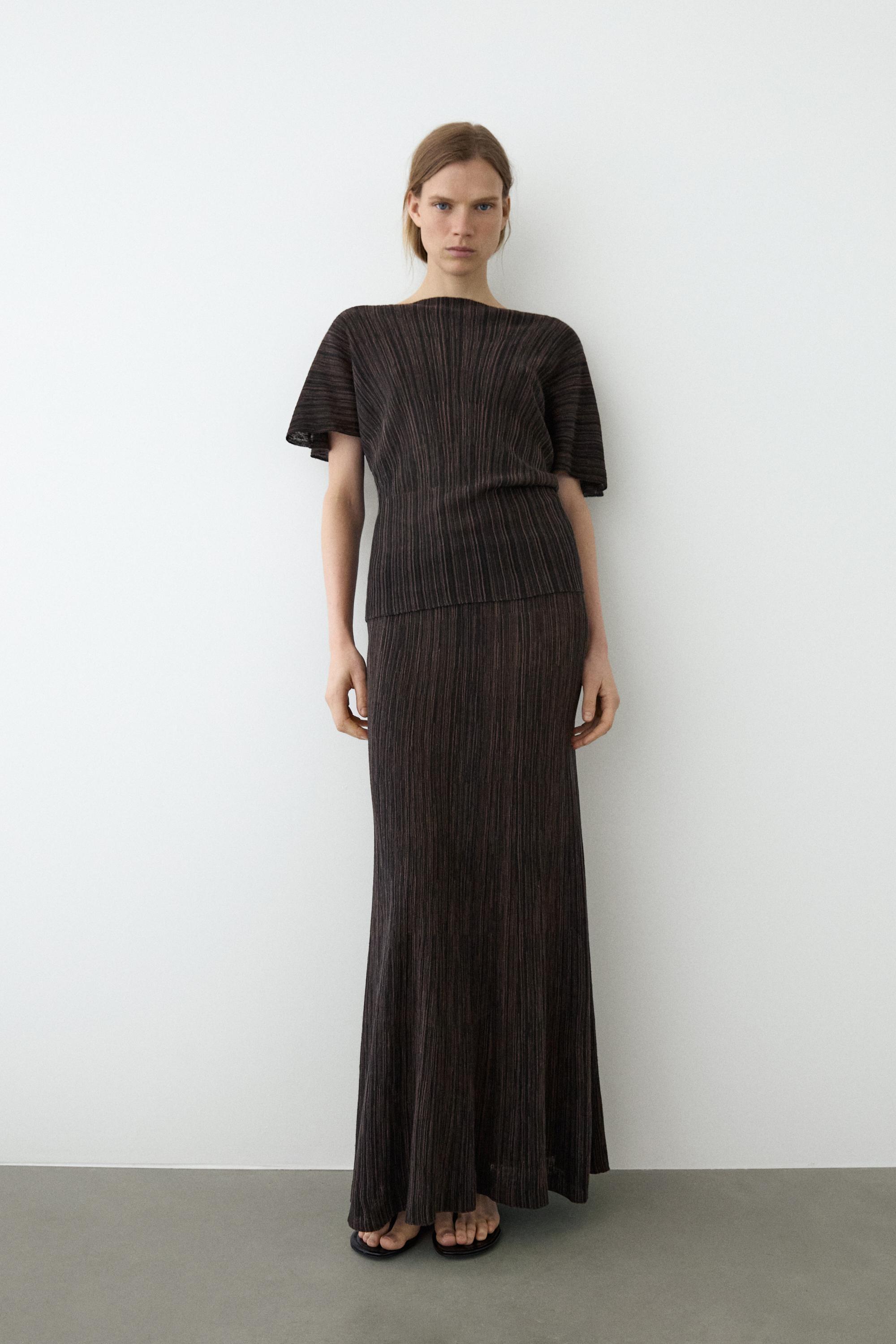 Total look pleated midi skirt with striped detail — Chocolate