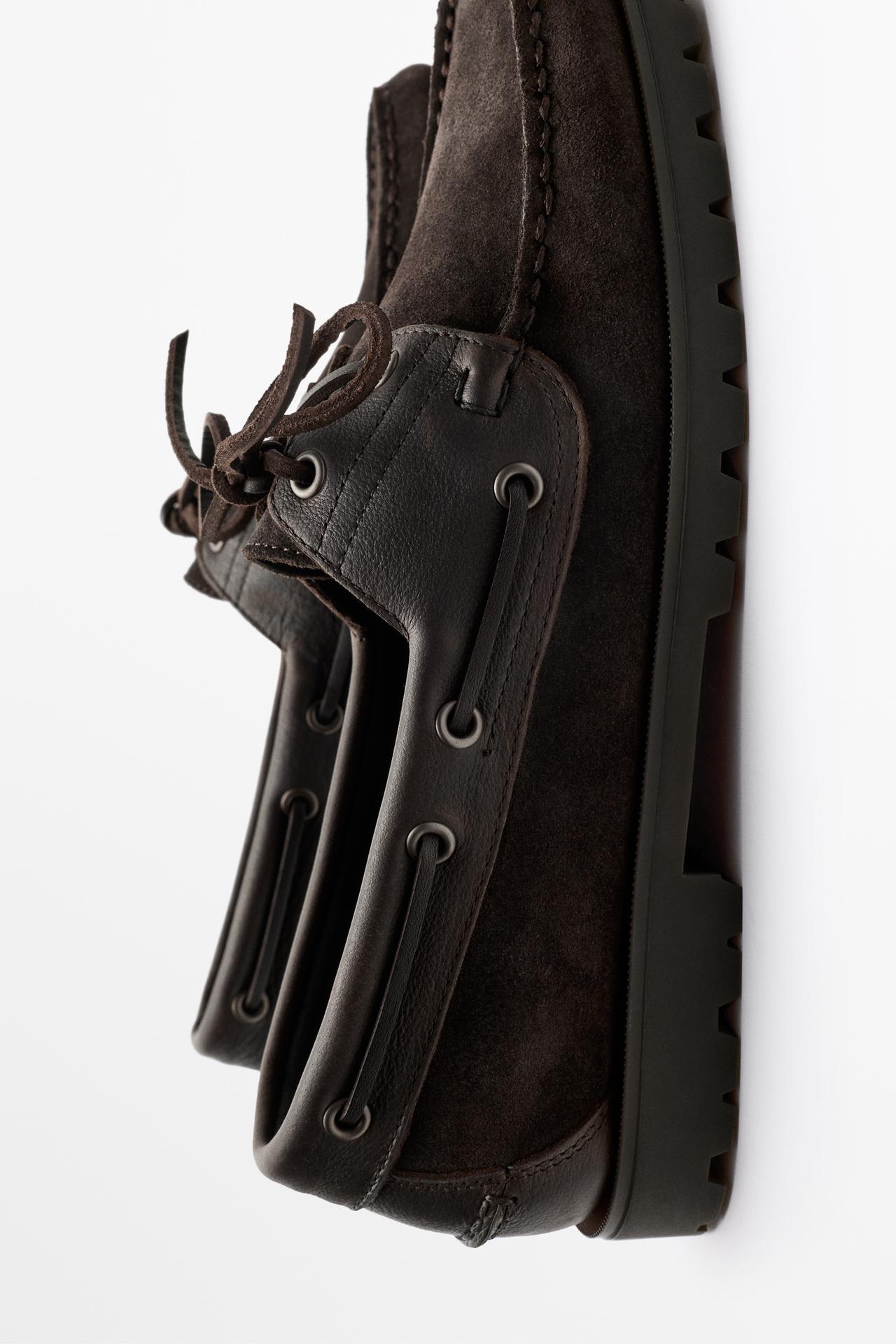 Nappa leather boat shoe — BROWN