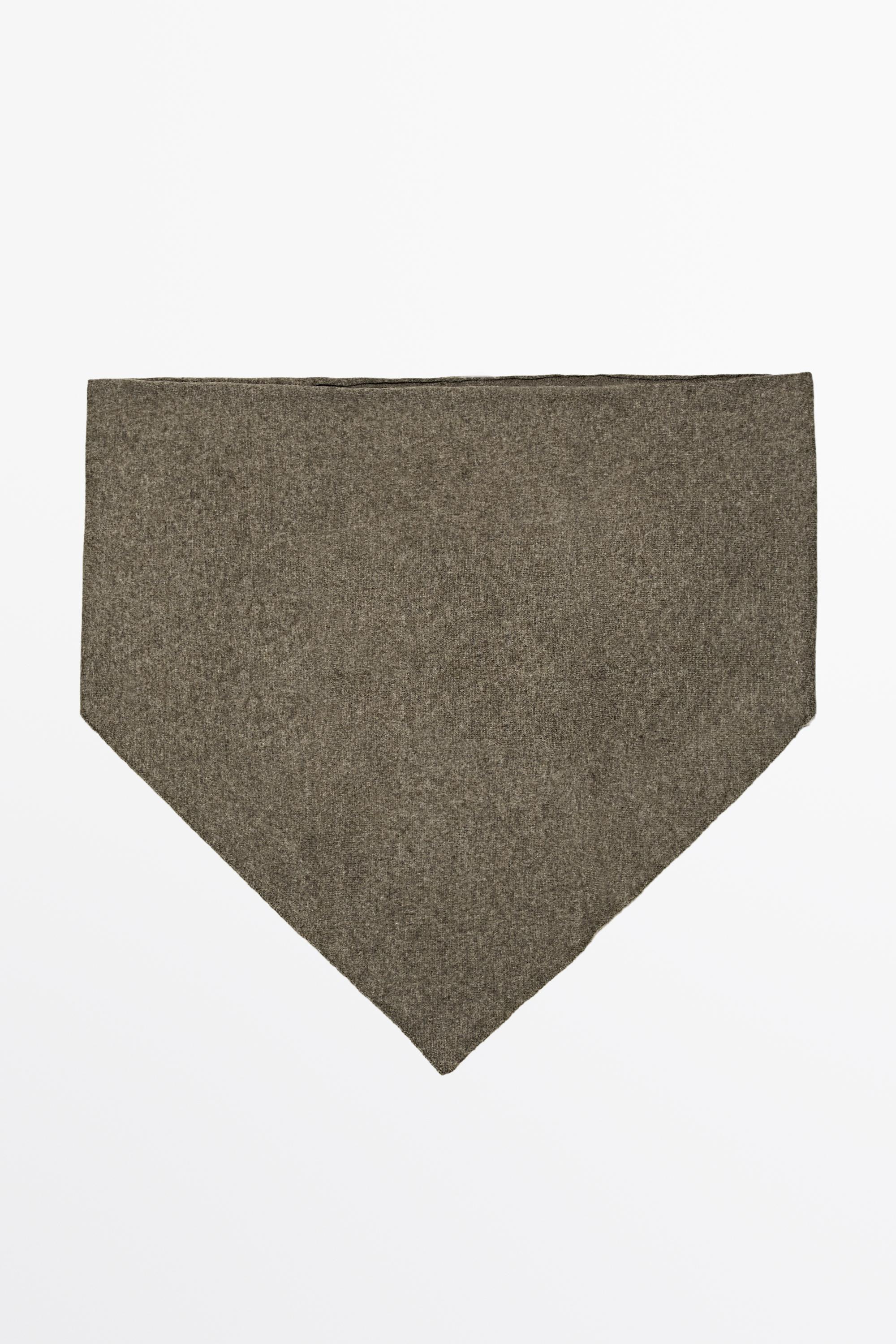 Medium wool cashmere blend knit bandana