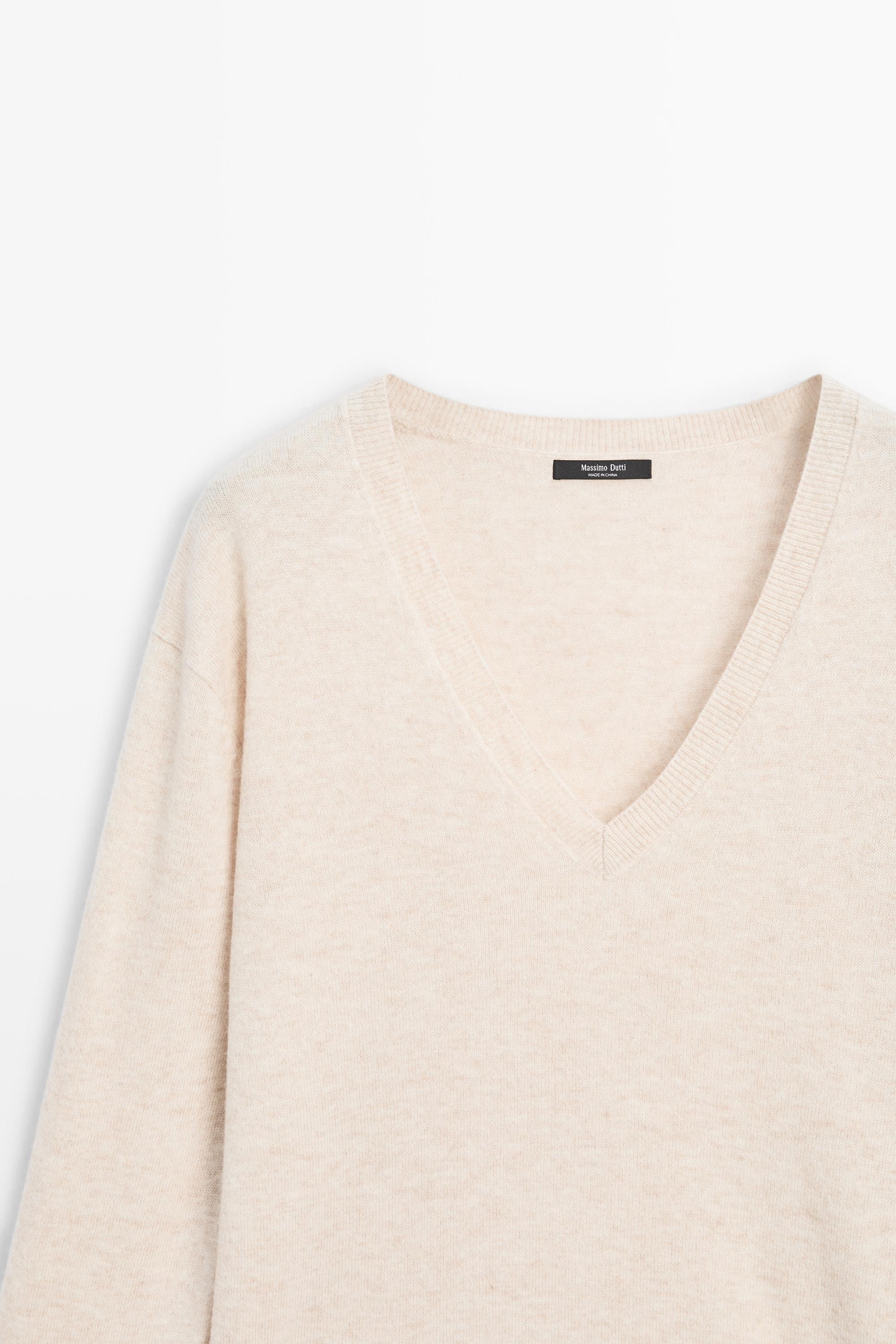 Wool blend V-neck knit sweater — BEIGE MARL