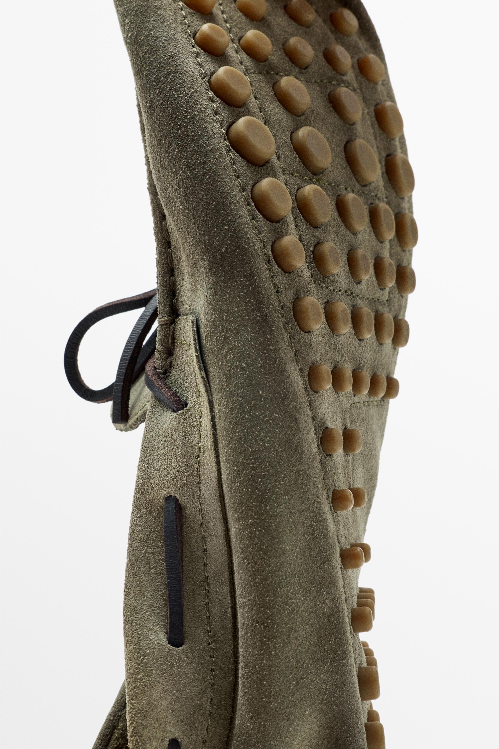 Soft leather loafers with tie — BOTTLE