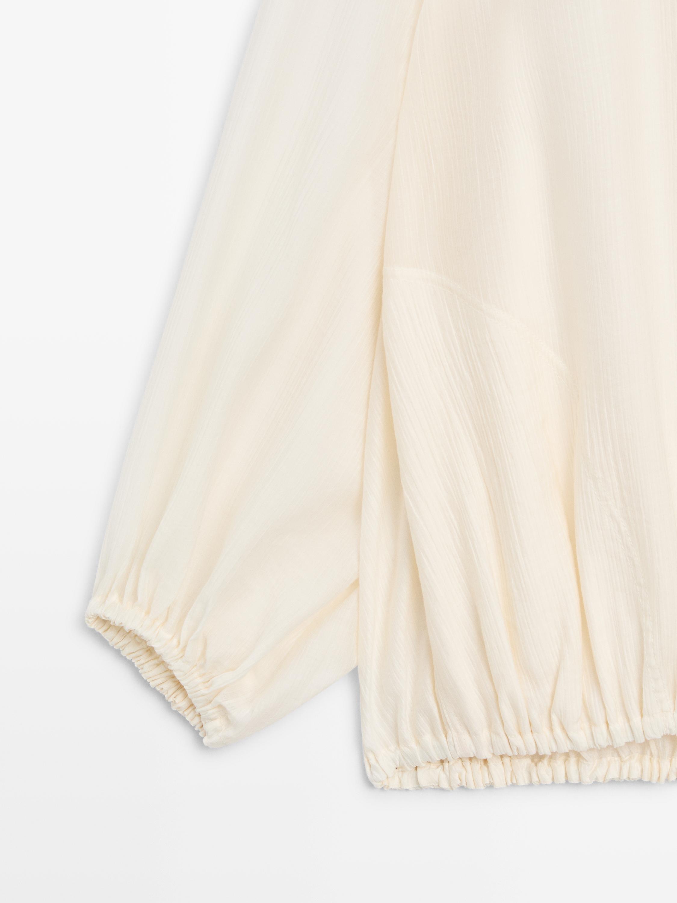 Fluid overshirt with puff detail — CREAM