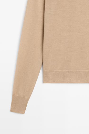 100% wool knit round neck sweater — CAMEL 7