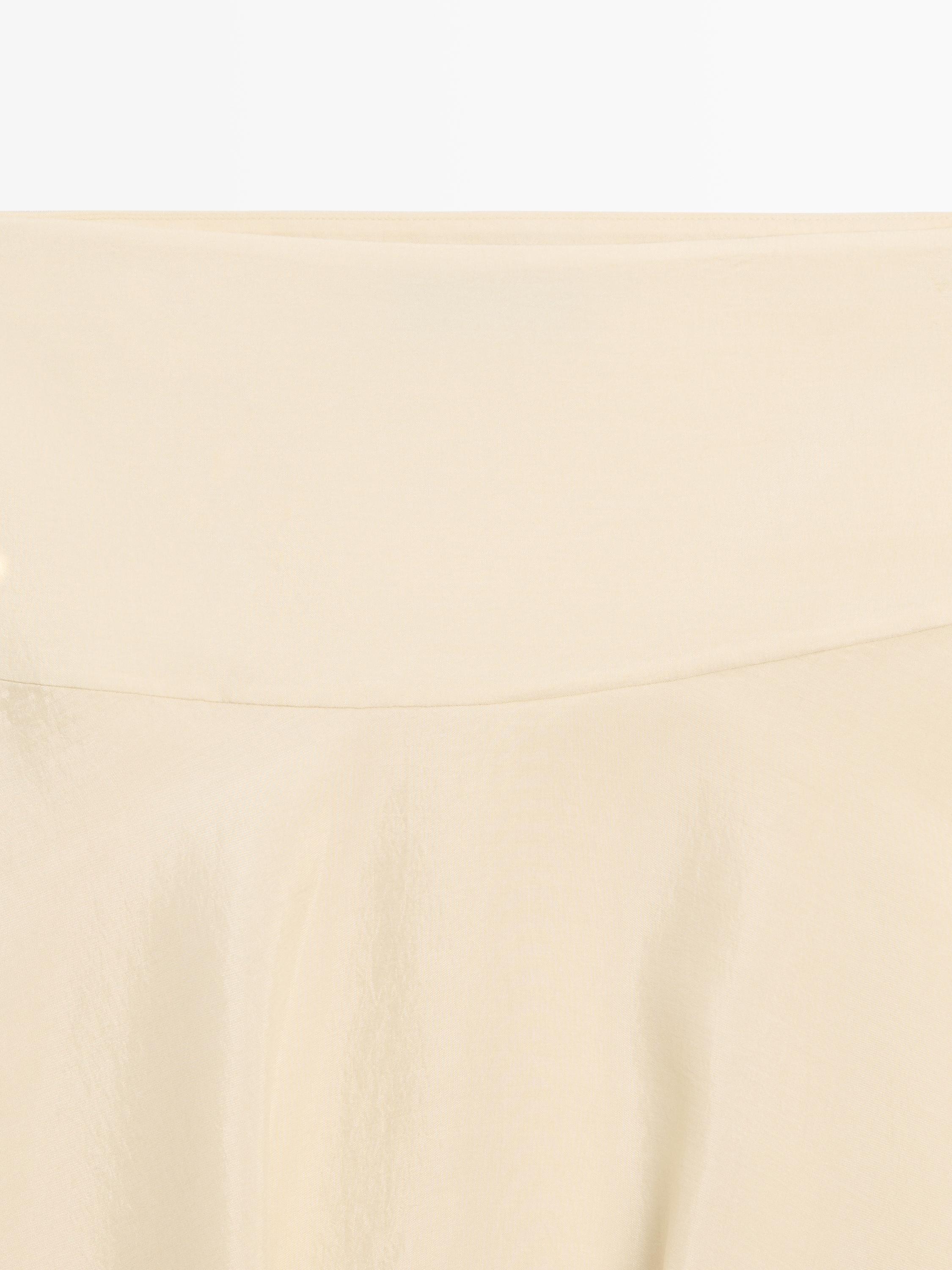 Dökümlü asimetrik midi etek