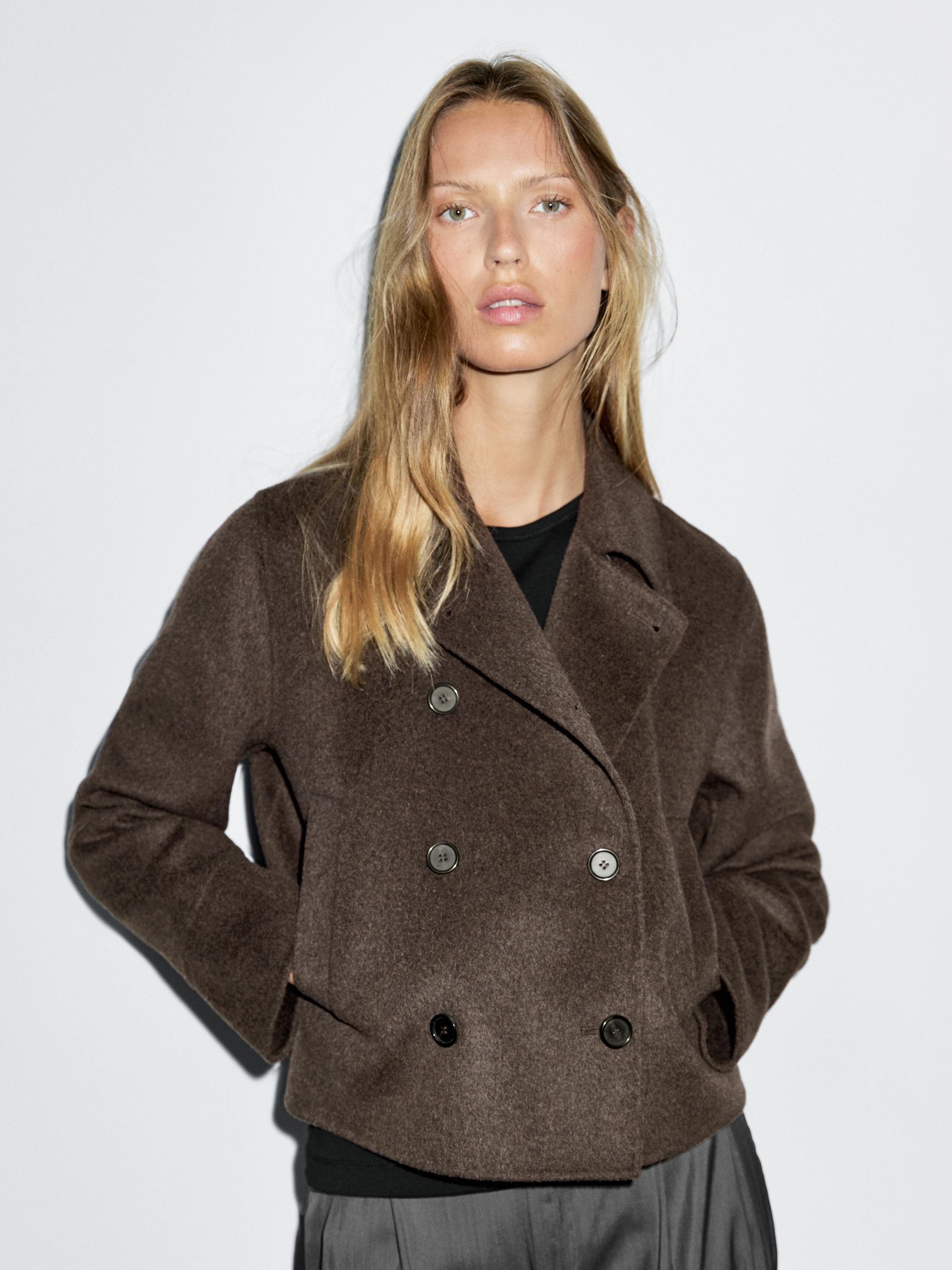 Short double-breasted wool blend coat