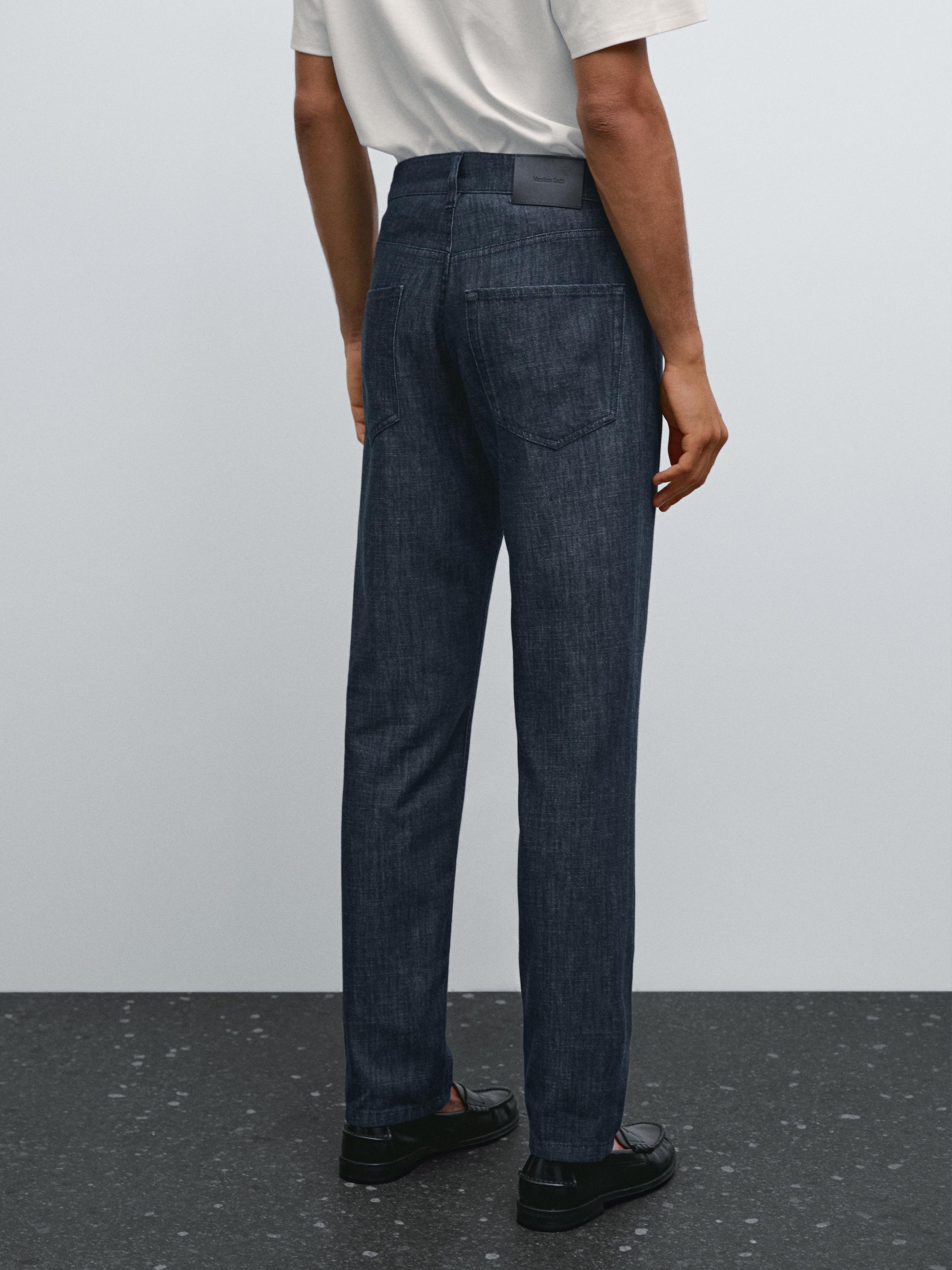 Lightweight tapered fit jeans