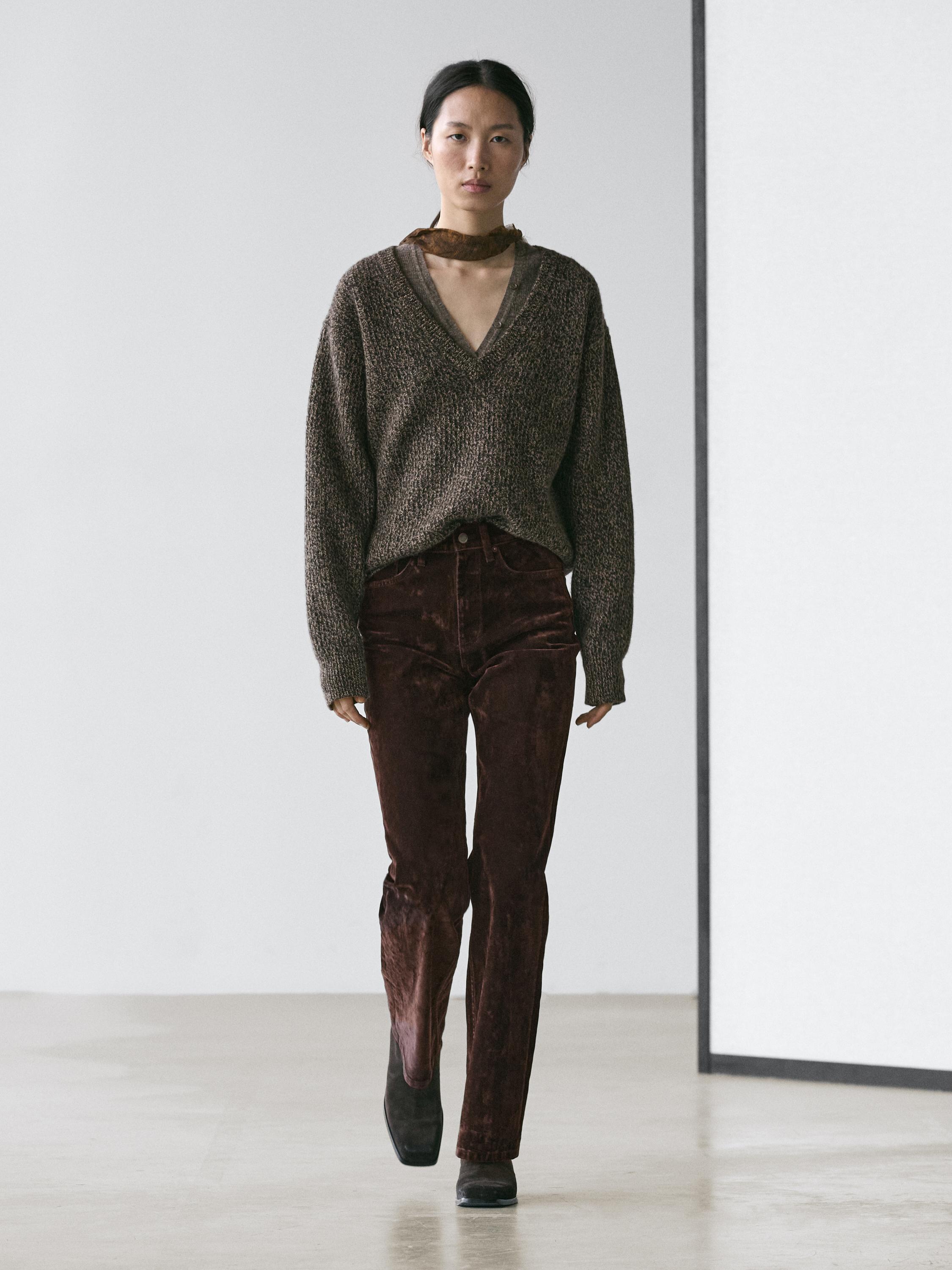 High-waist flocked boot-cut jeans — Chocolate