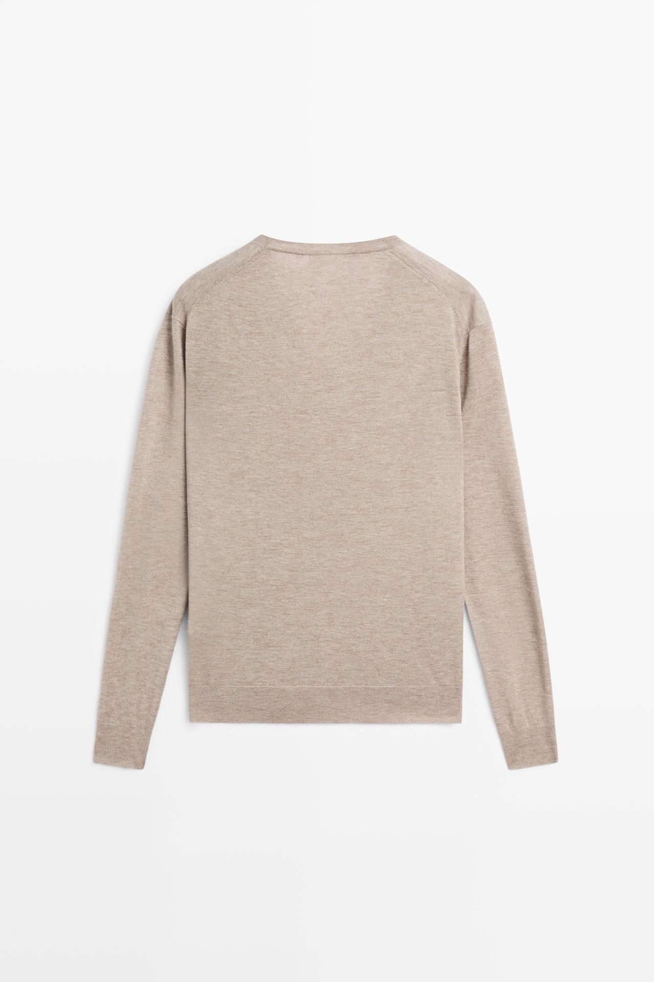 V-neck knit sweater — MINK