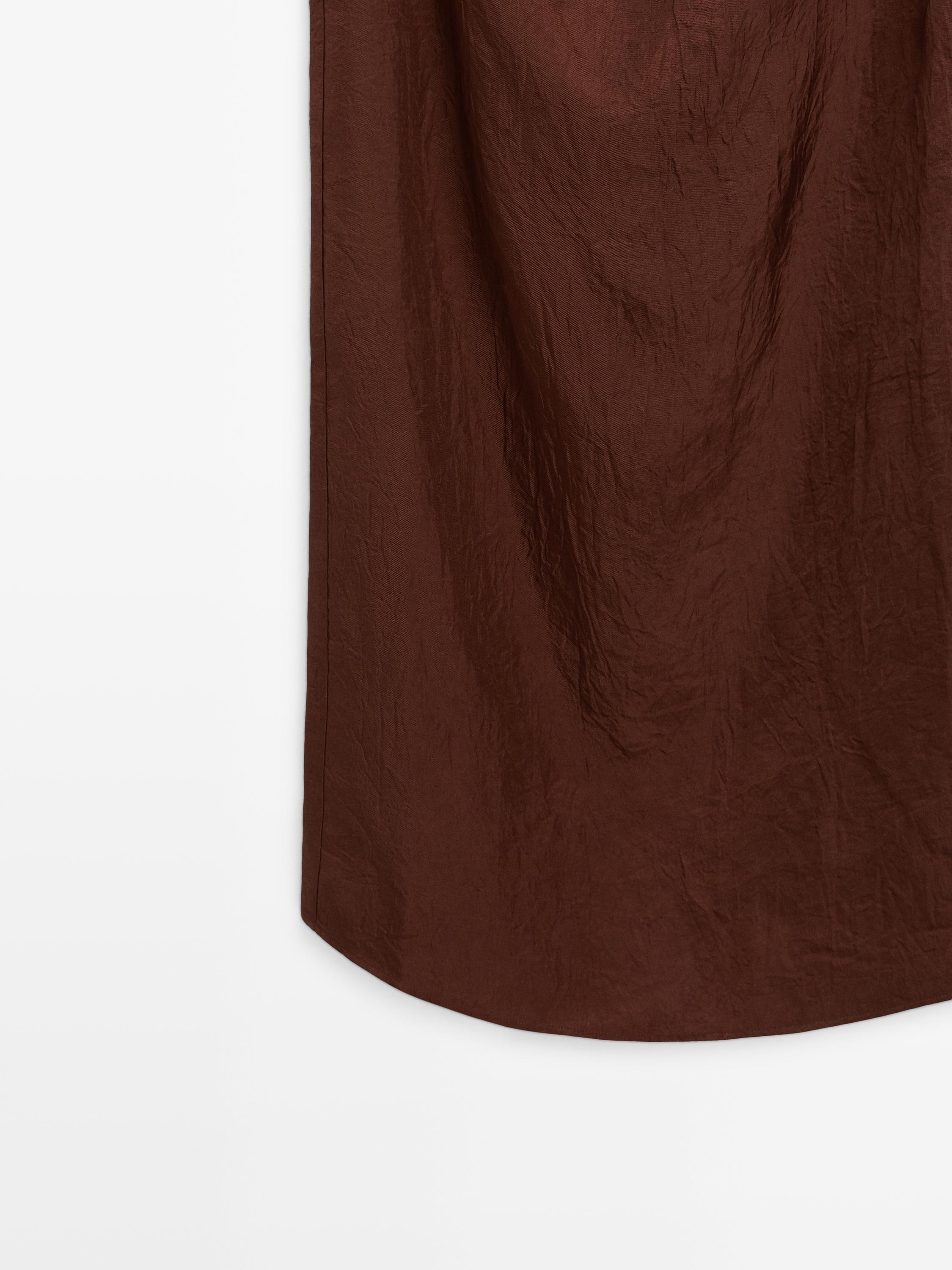Robe longue taille froncée
